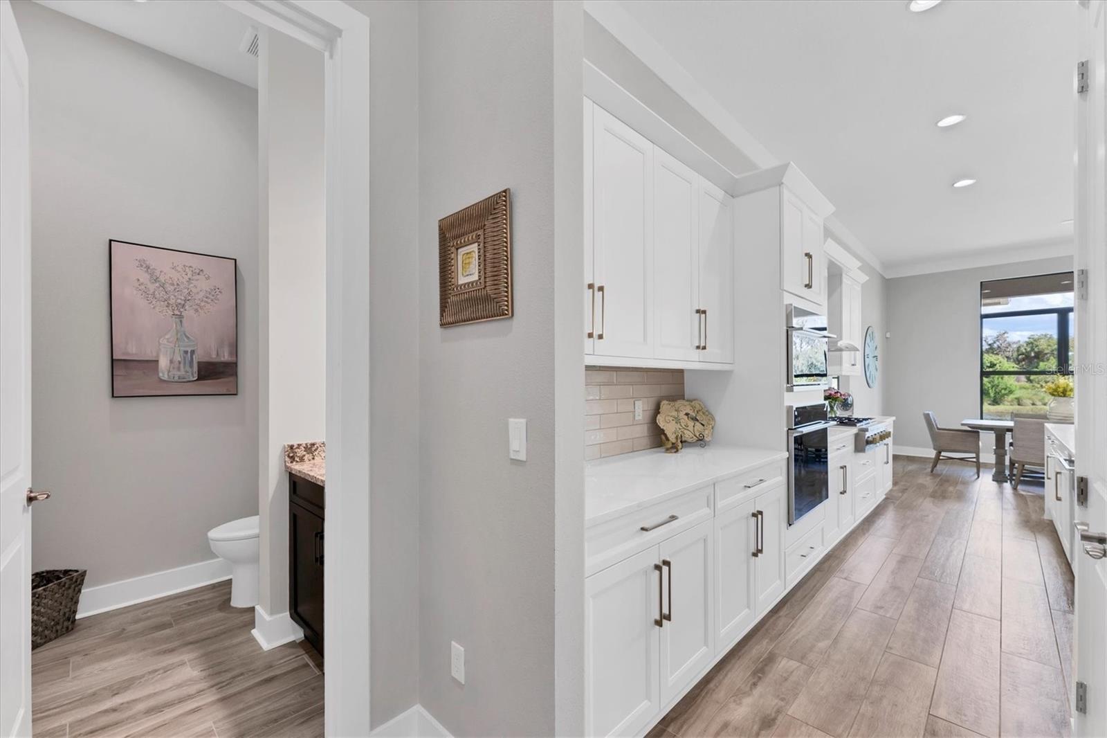 Image 17 of 80 For 4604 Mondrian Court