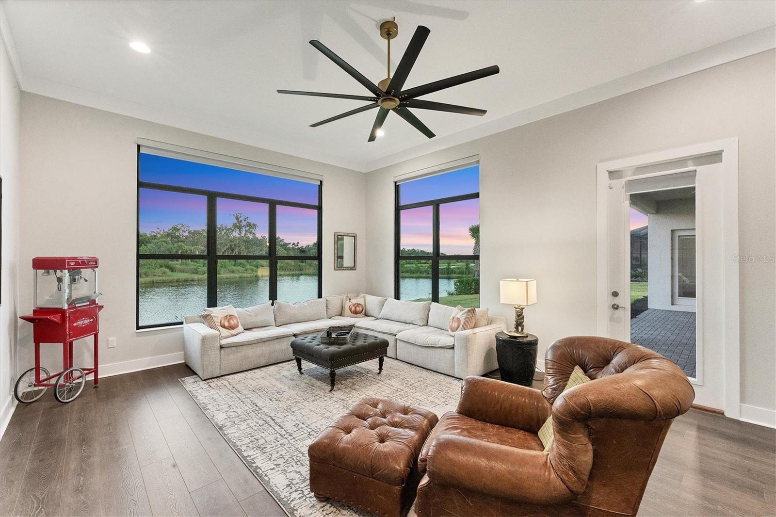 Image 22 of 80 For 4604 Mondrian Court