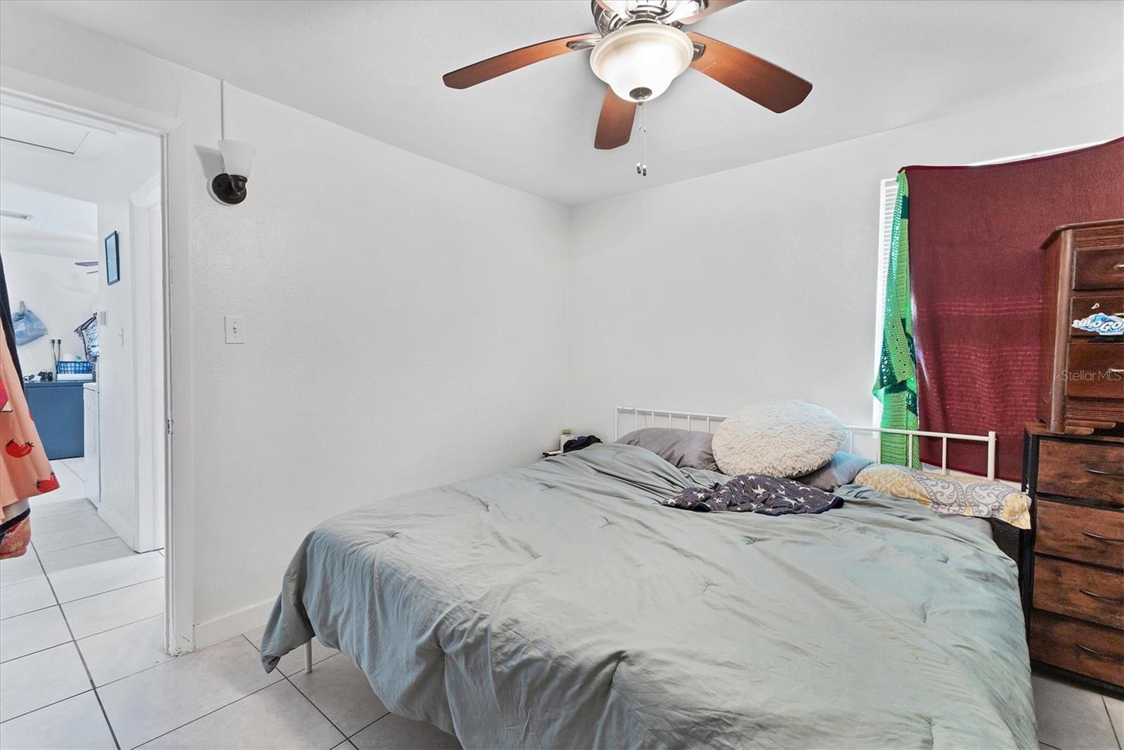 Image 17 of 32 For 234-236 Colonia Lane E