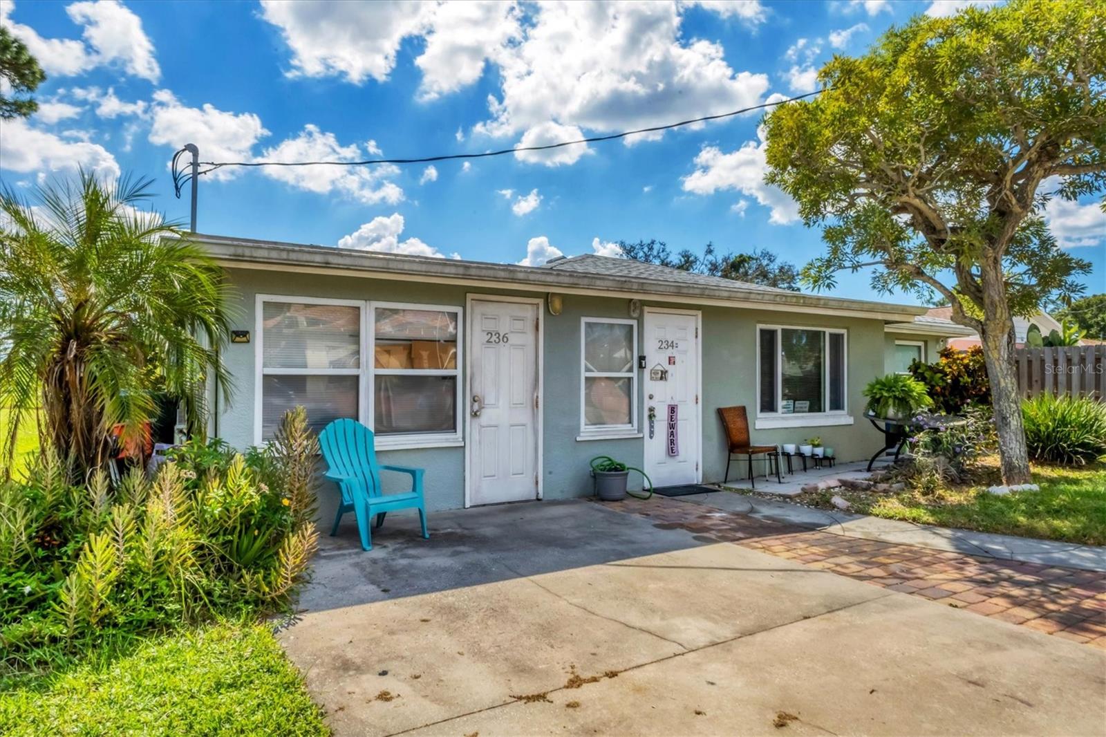 Image 2 of 32 For 234-236 Colonia Lane E