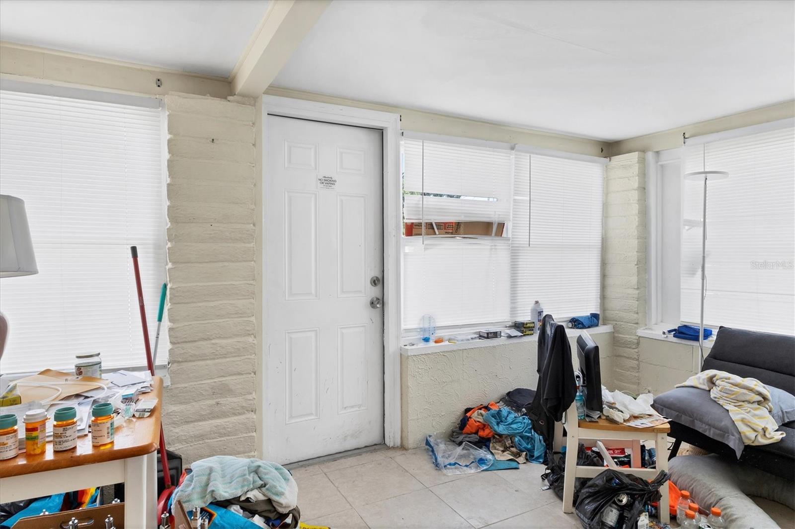 Image 21 of 32 For 234-236 Colonia Lane E