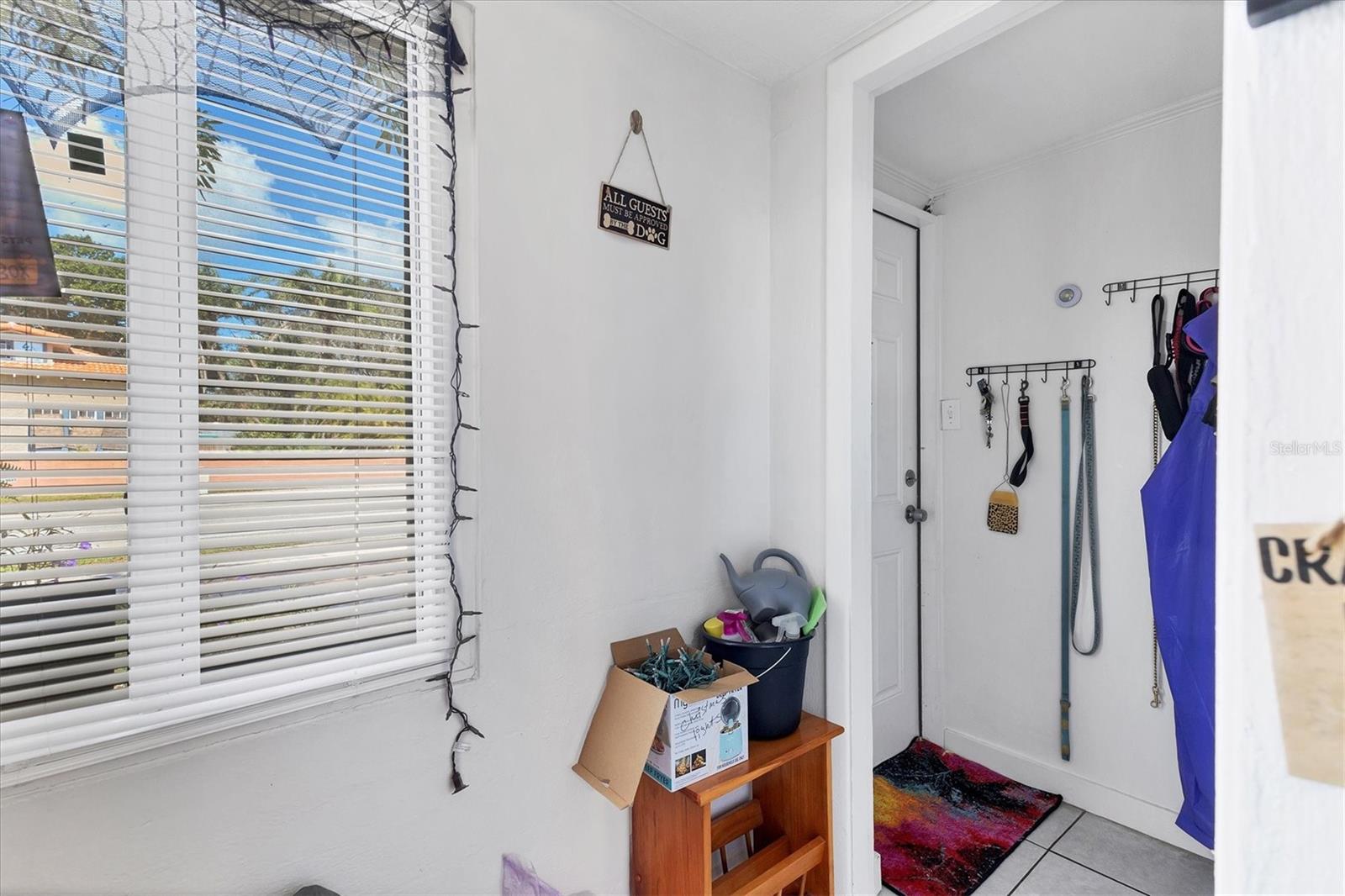 Image 4 of 32 For 234-236 Colonia Lane E