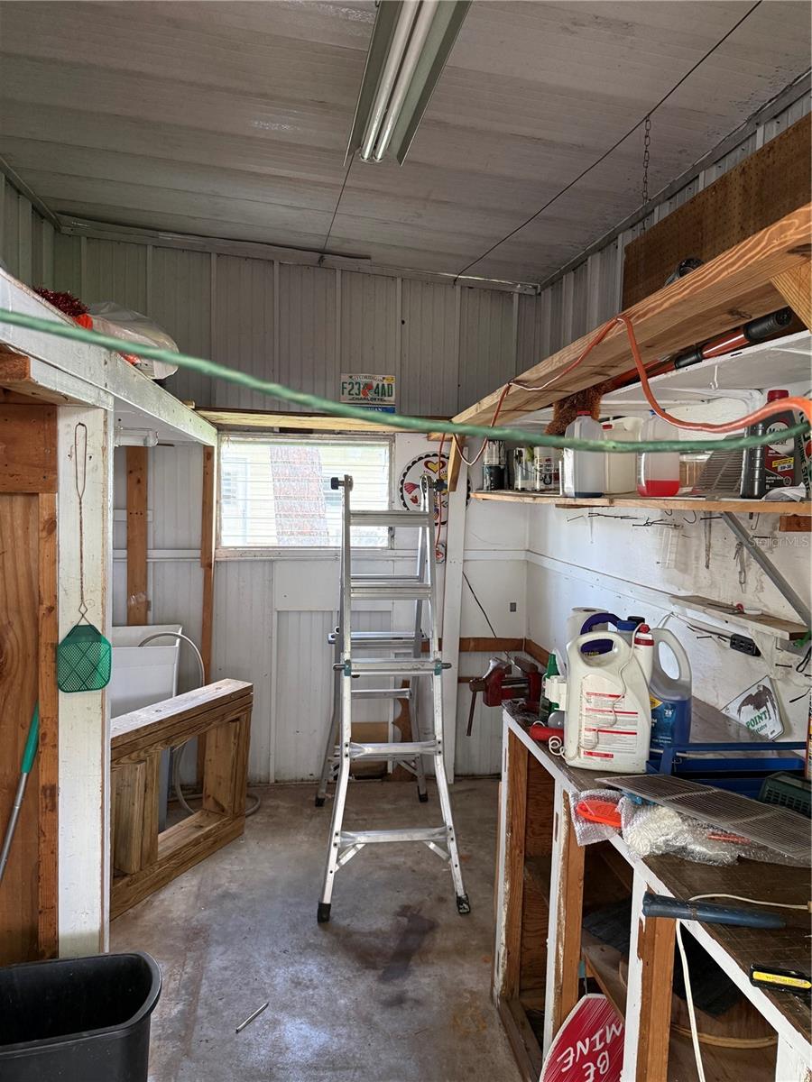 Image 15 of 26 For 10303 Burnt Store Road 11