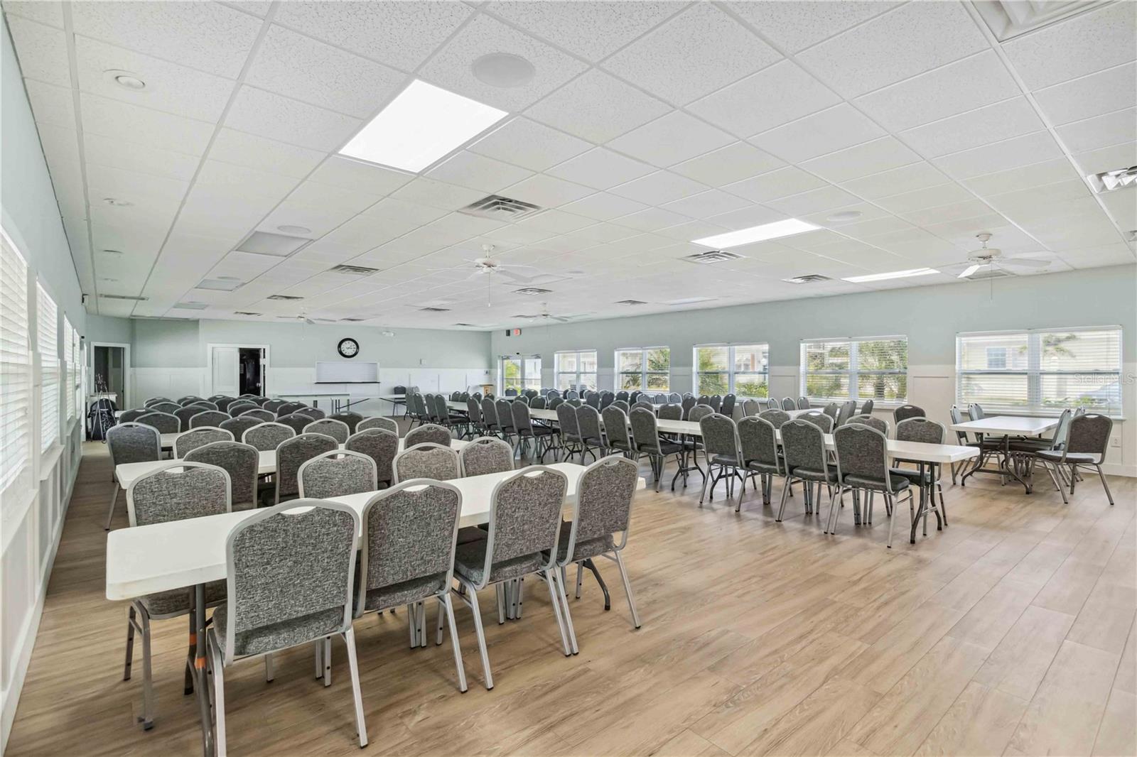 Image 25 of 26 For 10303 Burnt Store Road 11