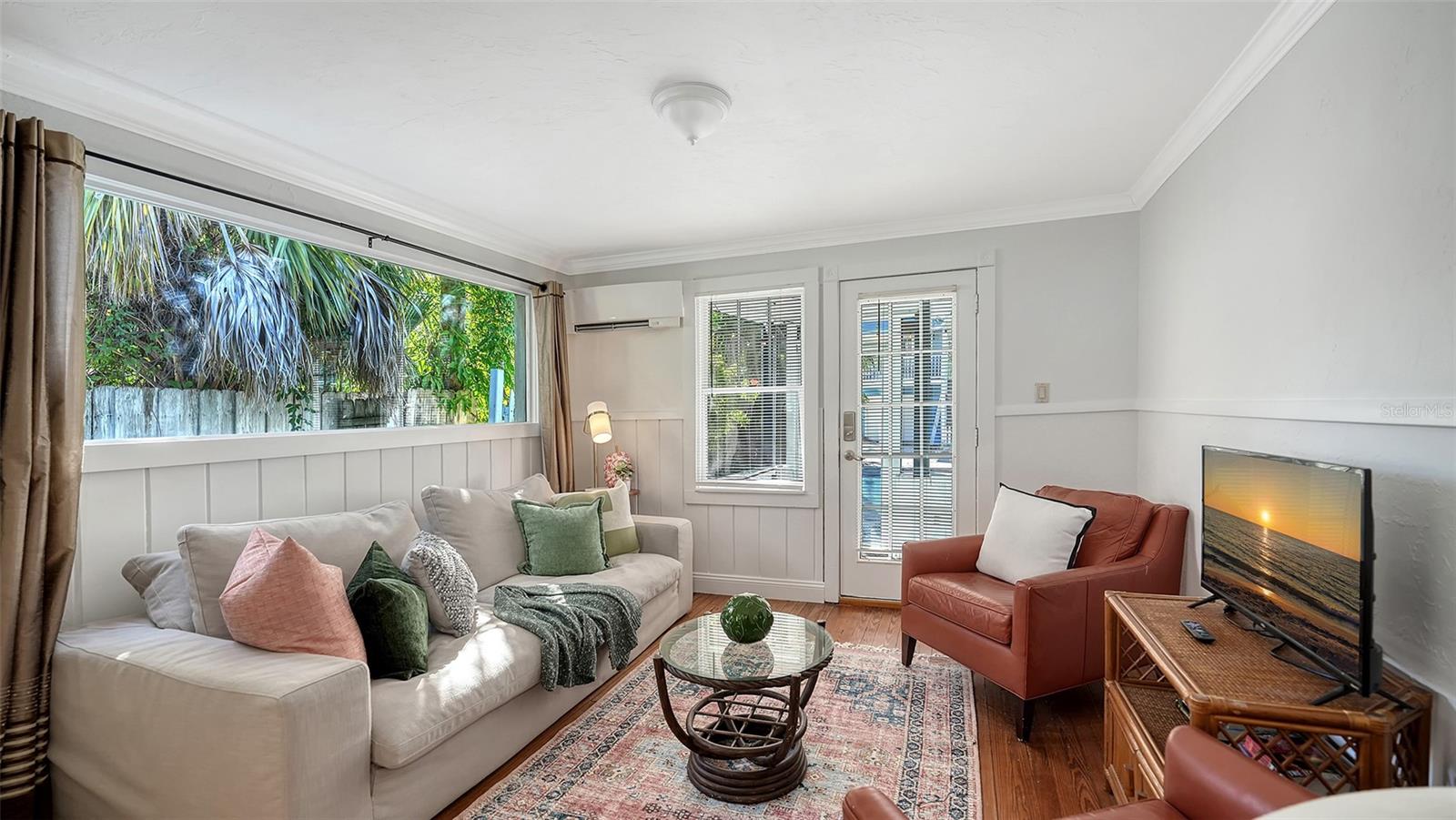 Image 23 of 48 For 521 & 523 Ohio Place