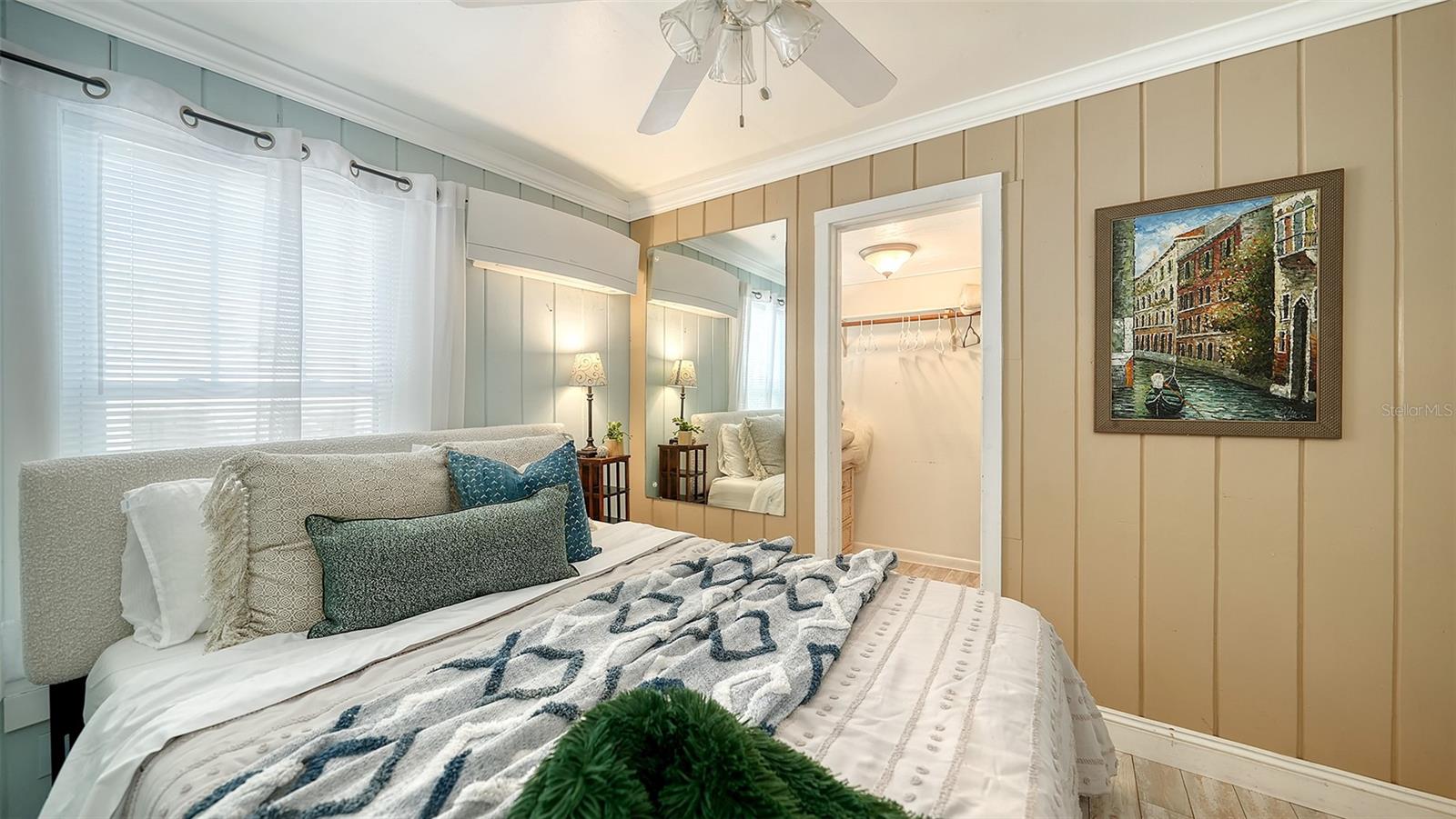 Image 31 of 48 For 521 & 523 Ohio Place