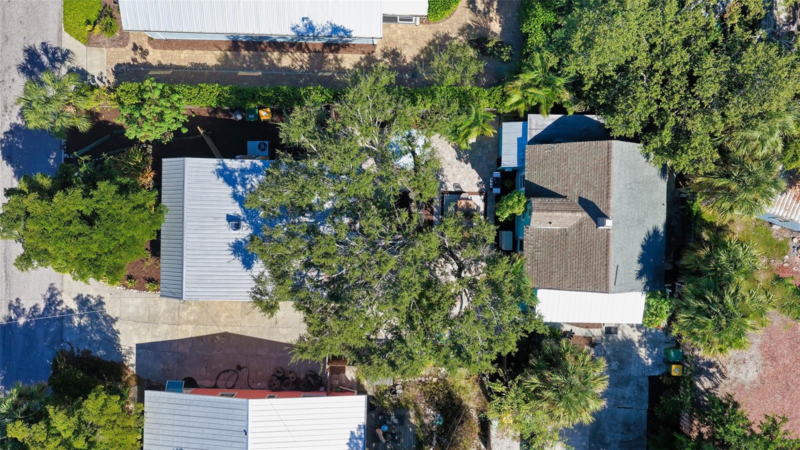 Image 34 of 48 For 521 & 523 Ohio Place