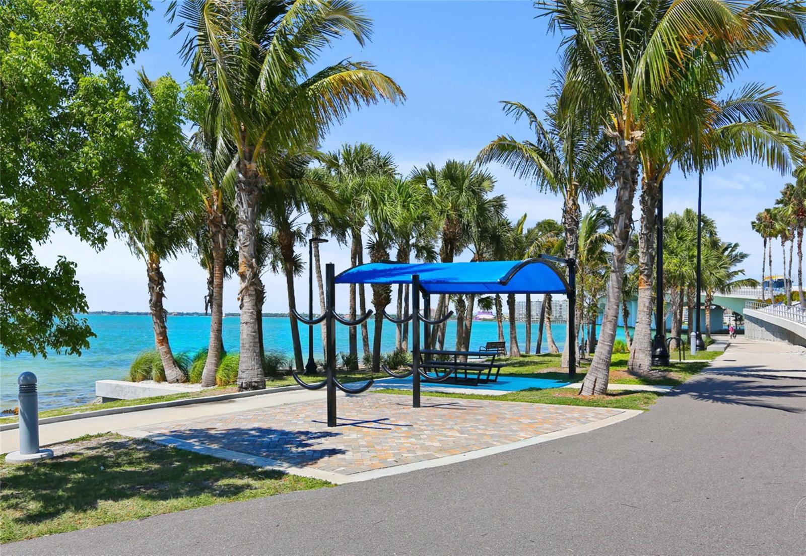 Image 41 of 48 For 521 & 523 Ohio Place