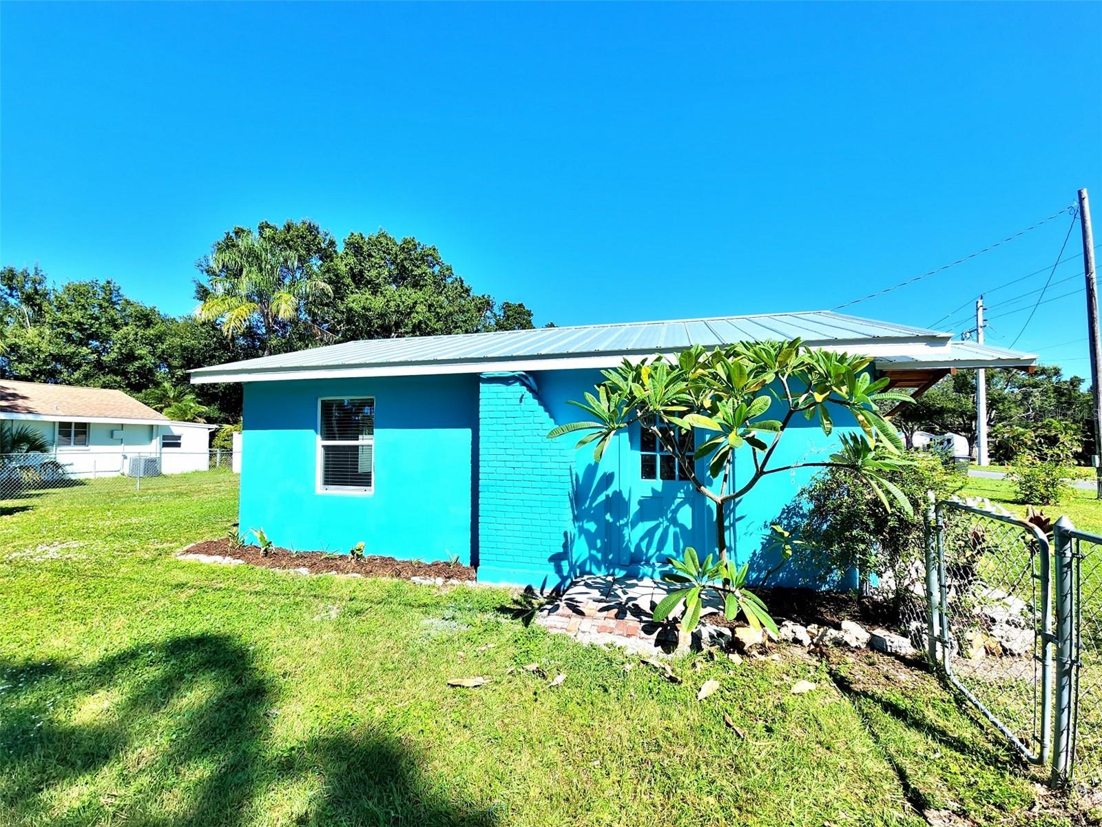 Image 34 of 34 For 322 34th Street W