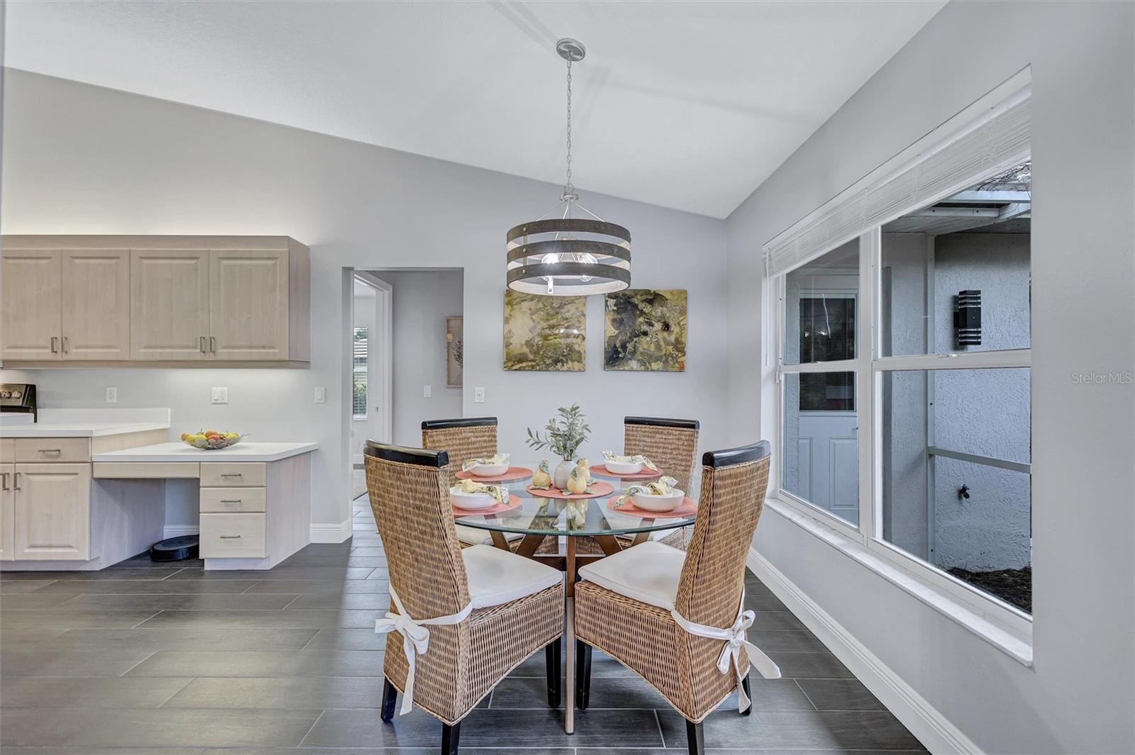 Image 19 of 68 For 2104 Tocobaga Lane