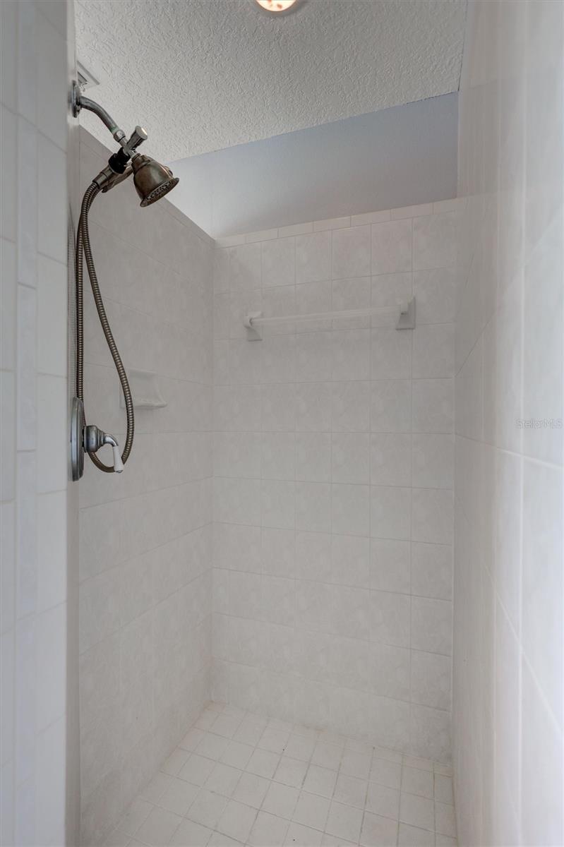 Image 36 of 68 For 2104 Tocobaga Lane