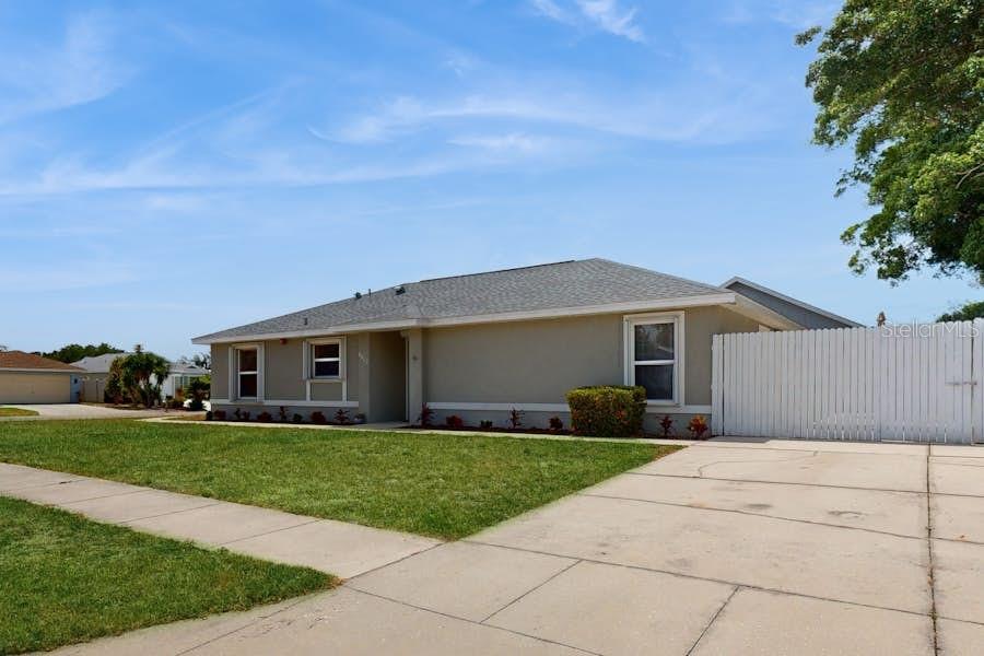 Image 2 of 26 For 6602 38th Avenue Circle W