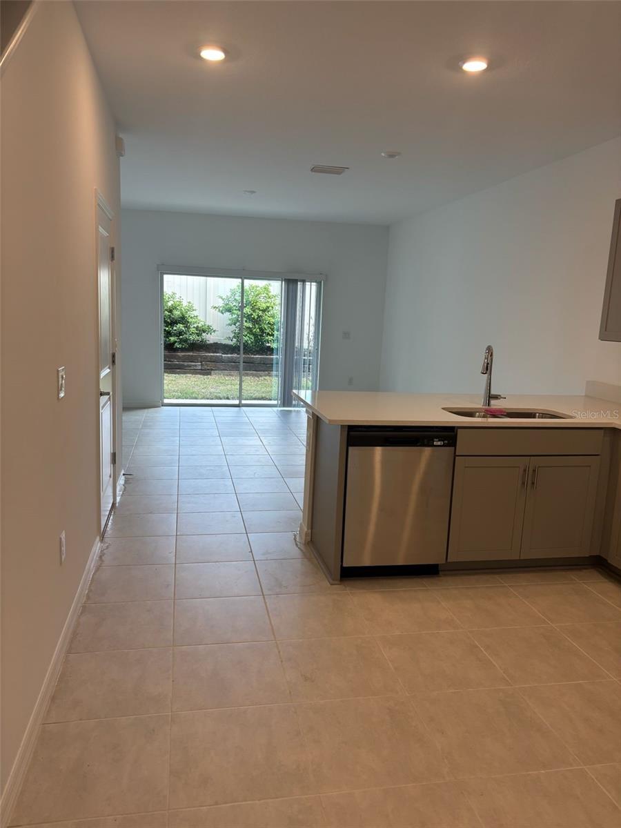 Image 7 of 8 For 8629 Daybreak Street