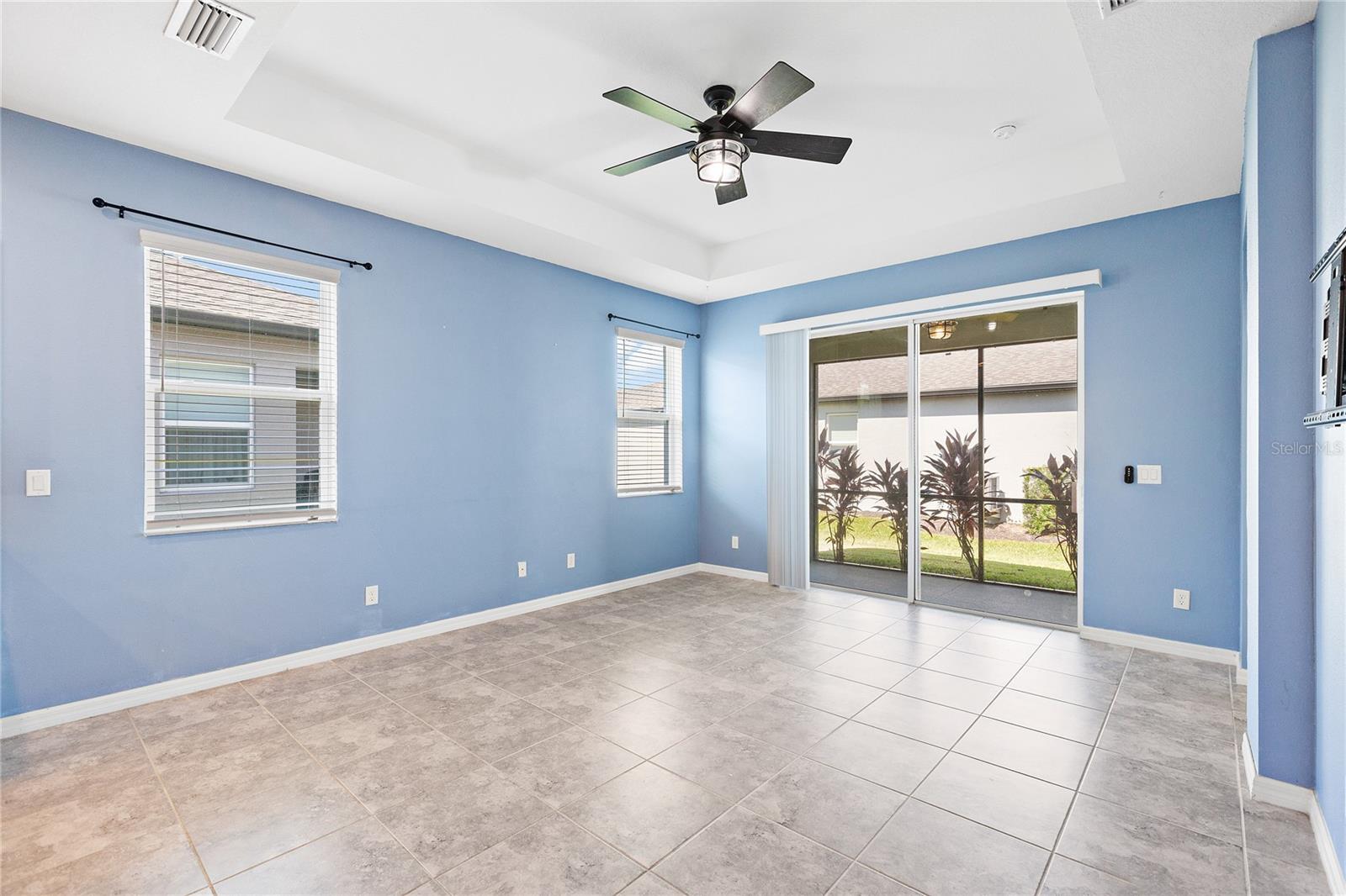 Image 14 of 33 For 8561 Whispering Street