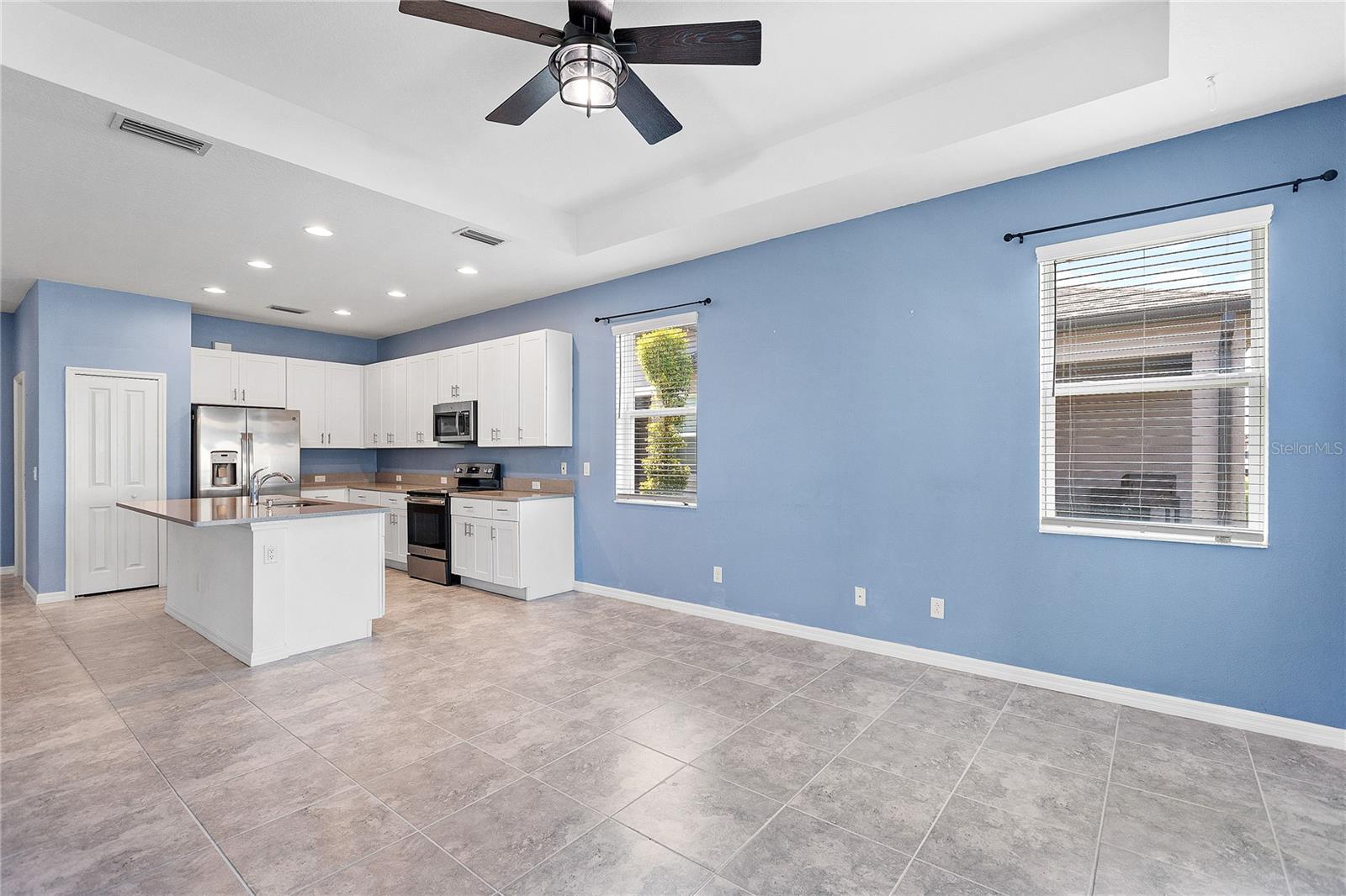 Image 17 of 33 For 8561 Whispering Street