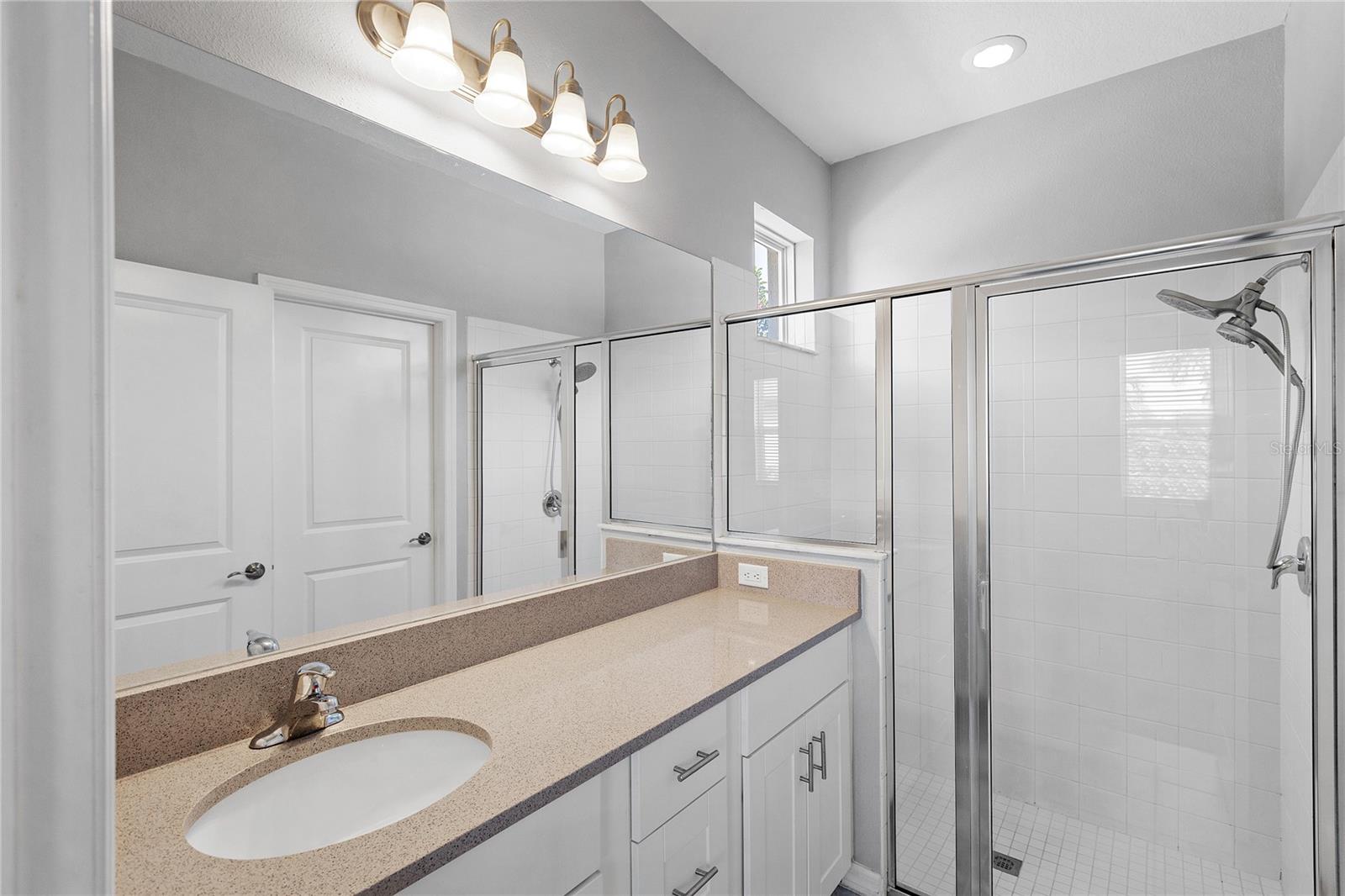 Image 19 of 33 For 8561 Whispering Street