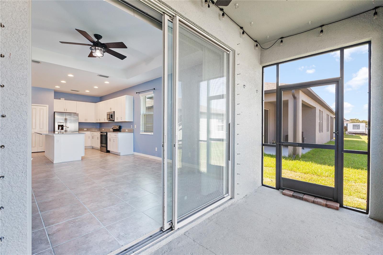 Image 27 of 33 For 8561 Whispering Street