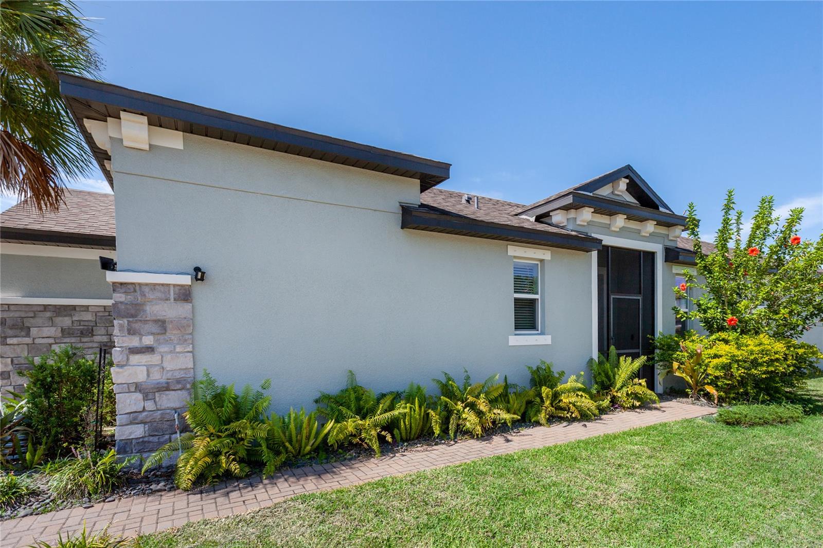 Image 28 of 33 For 8561 Whispering Street