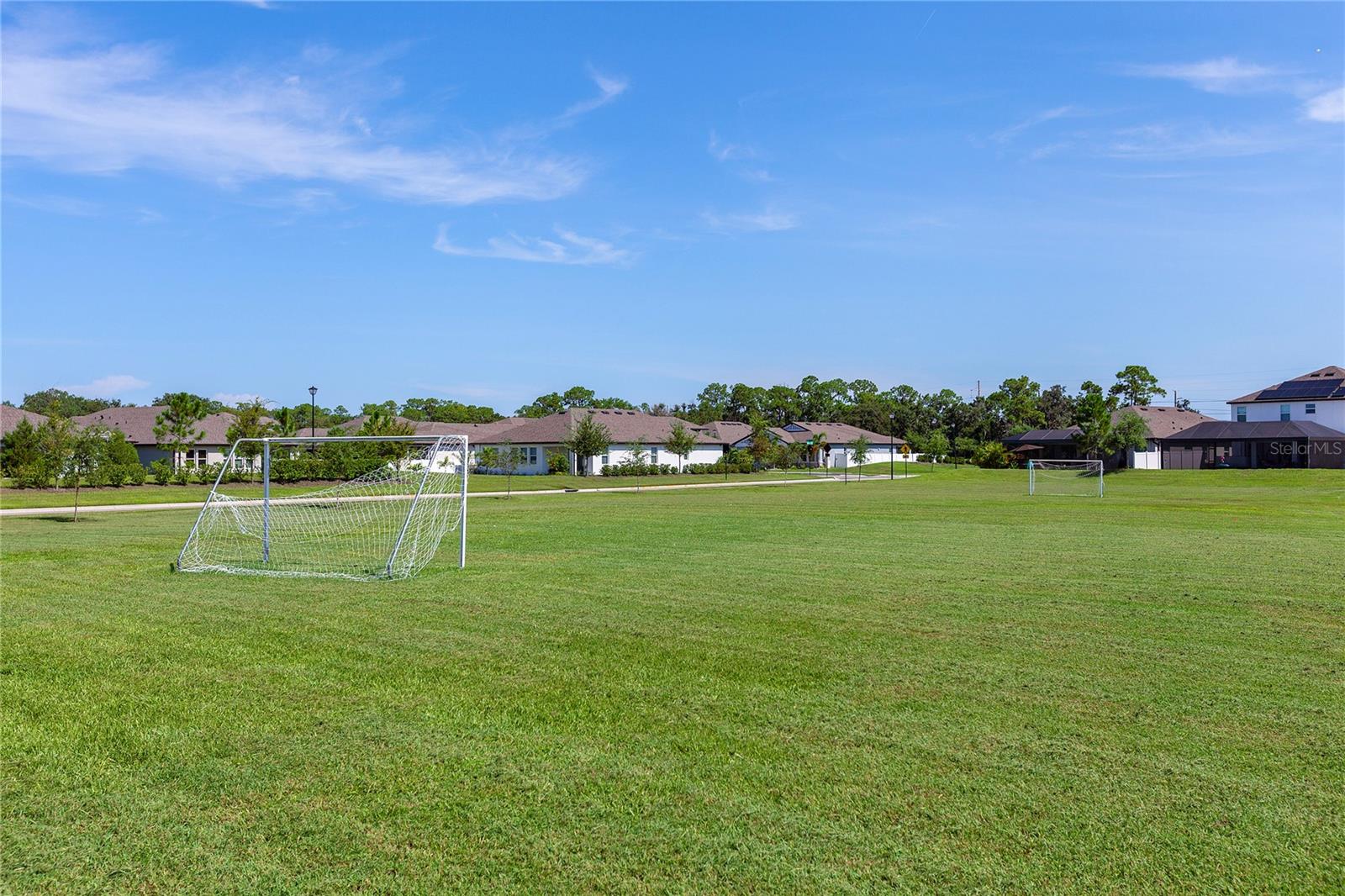 Image 30 of 33 For 8561 Whispering Street