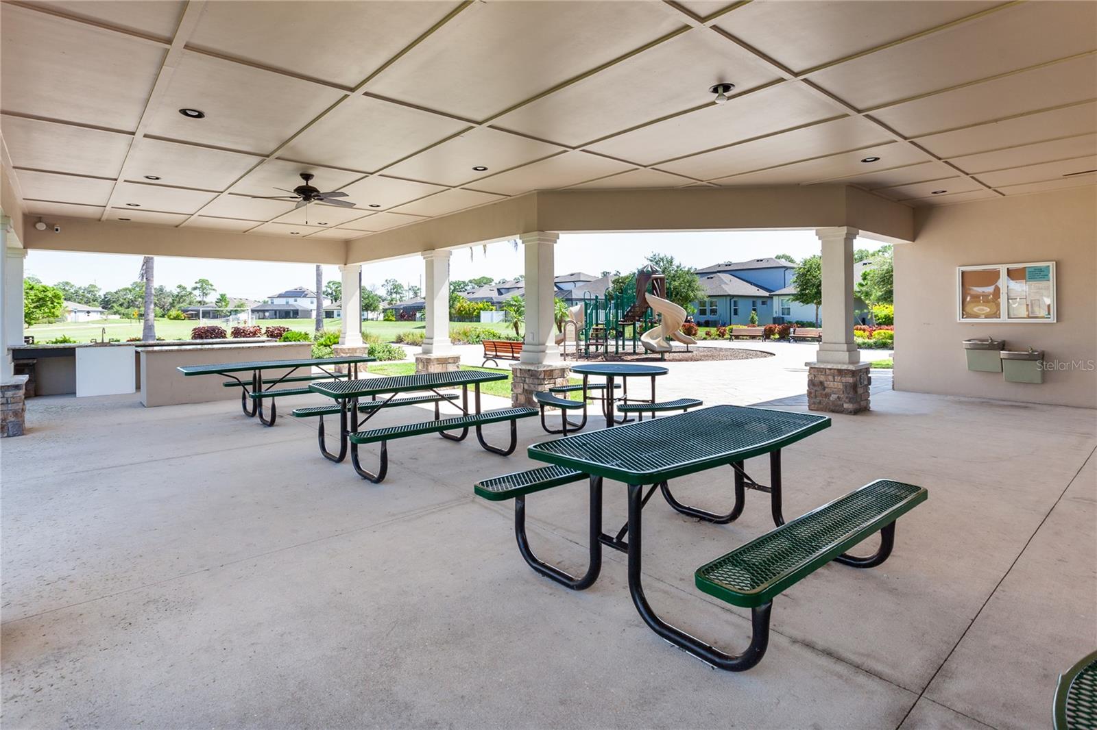 Image 32 of 33 For 8561 Whispering Street