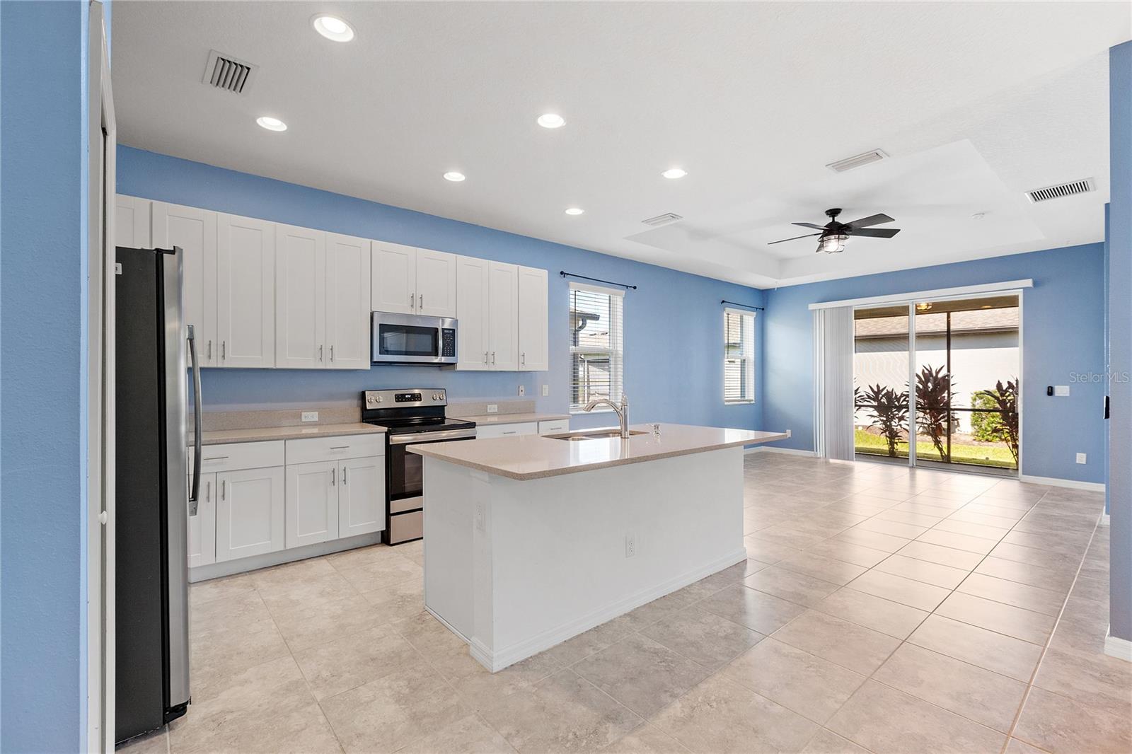 Image 4 of 33 For 8561 Whispering Street