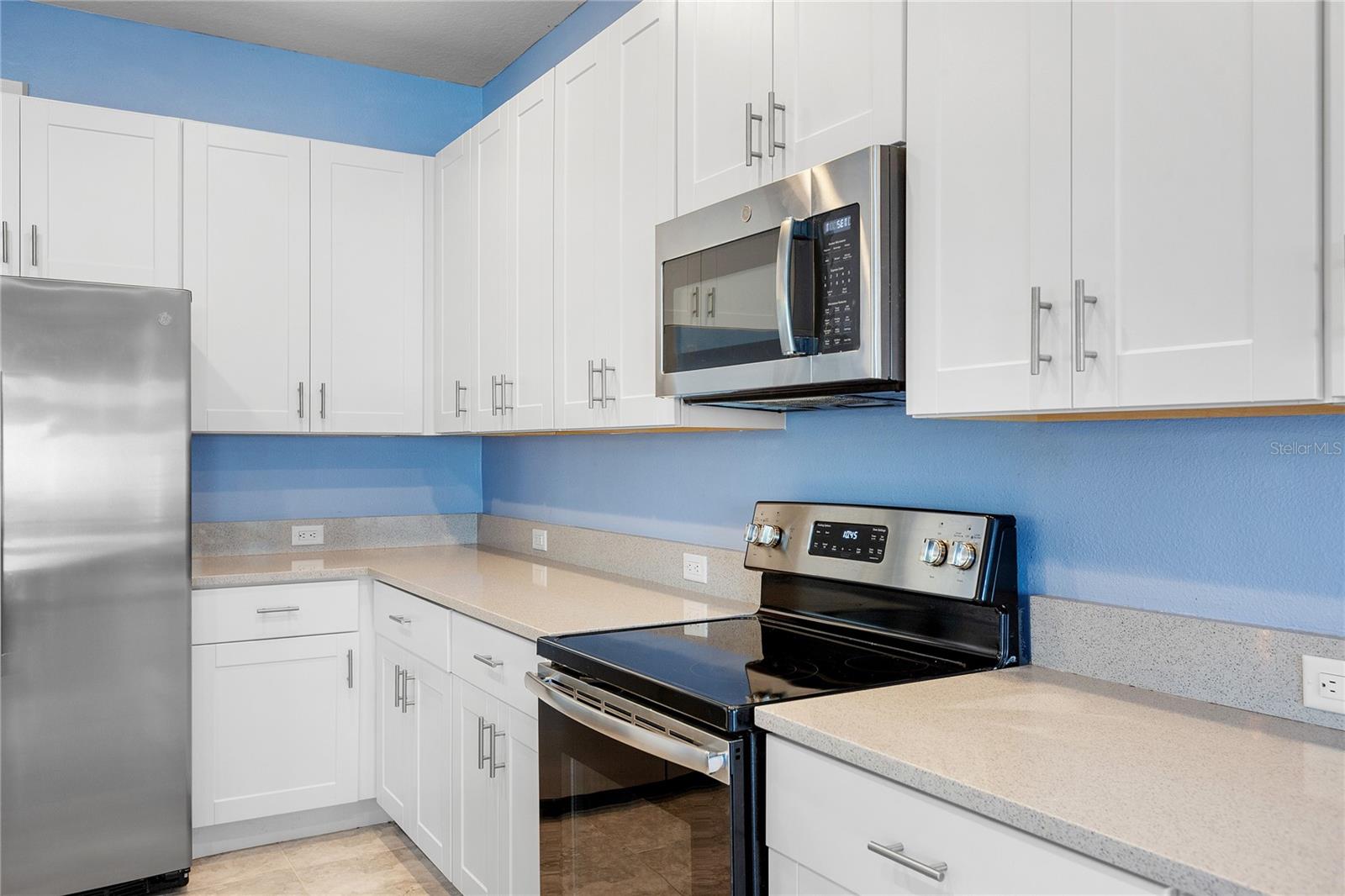 Image 9 of 33 For 8561 Whispering Street