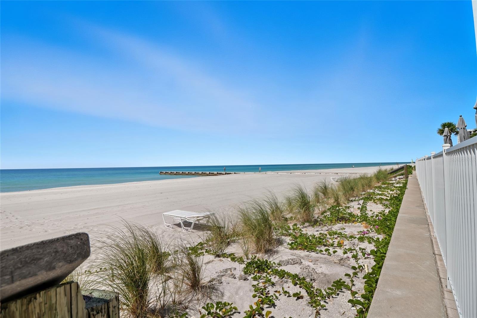 Image 23 of 41 For 2301 Gulf Of Mexico Drive 45n