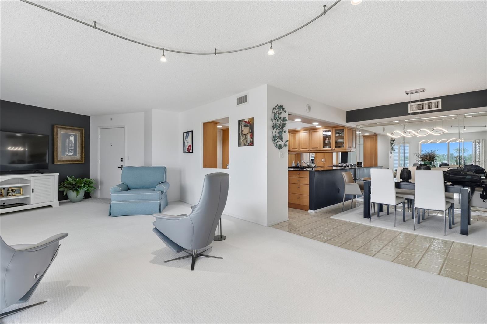 Image 5 of 41 For 2301 Gulf Of Mexico Drive 45n