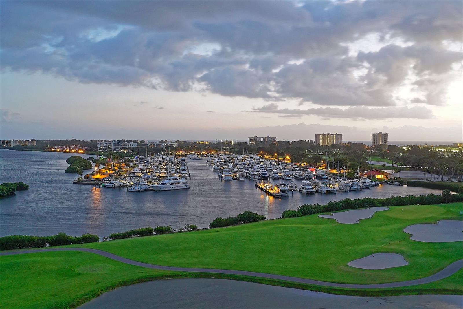 Image 7 of 34 For 3010 Grand Bay Boulevard 493