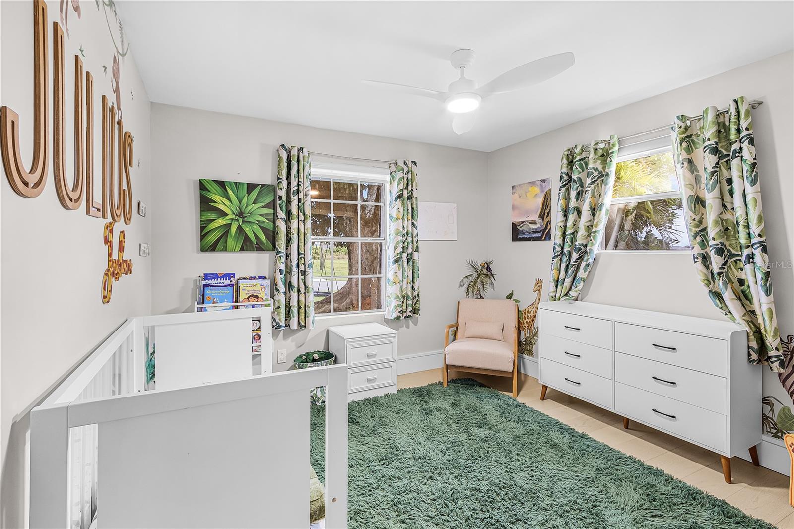 Image 17 of 32 For 908 5th Place