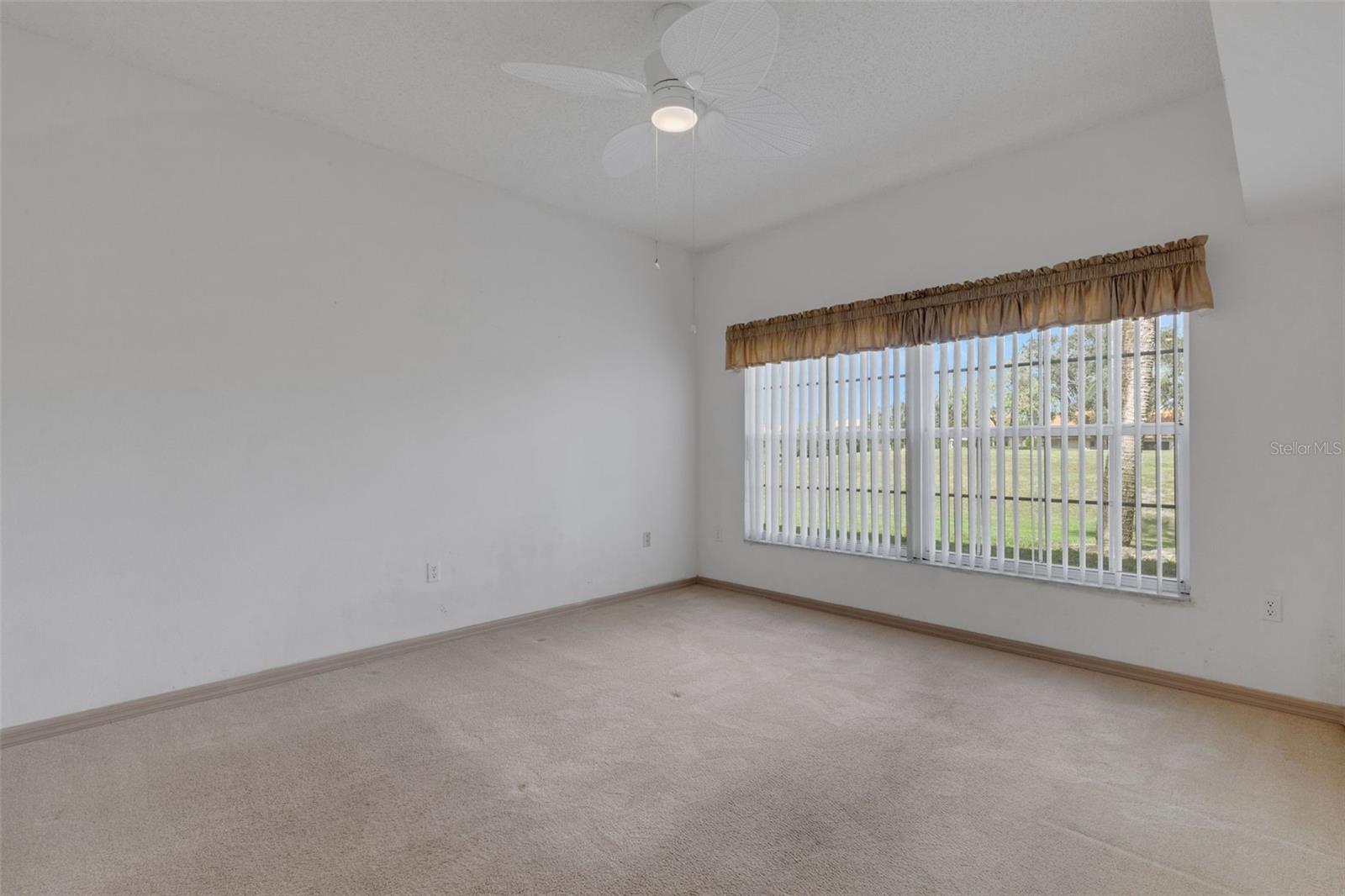 Image 29 of 54 For 4206 Caddie Drive E 103