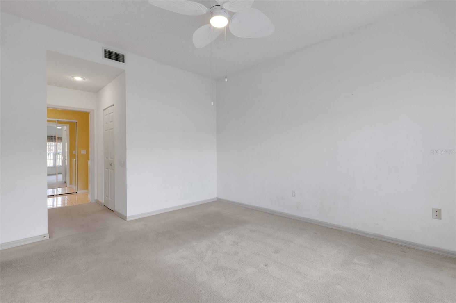 Image 32 of 54 For 4206 Caddie Drive E 103