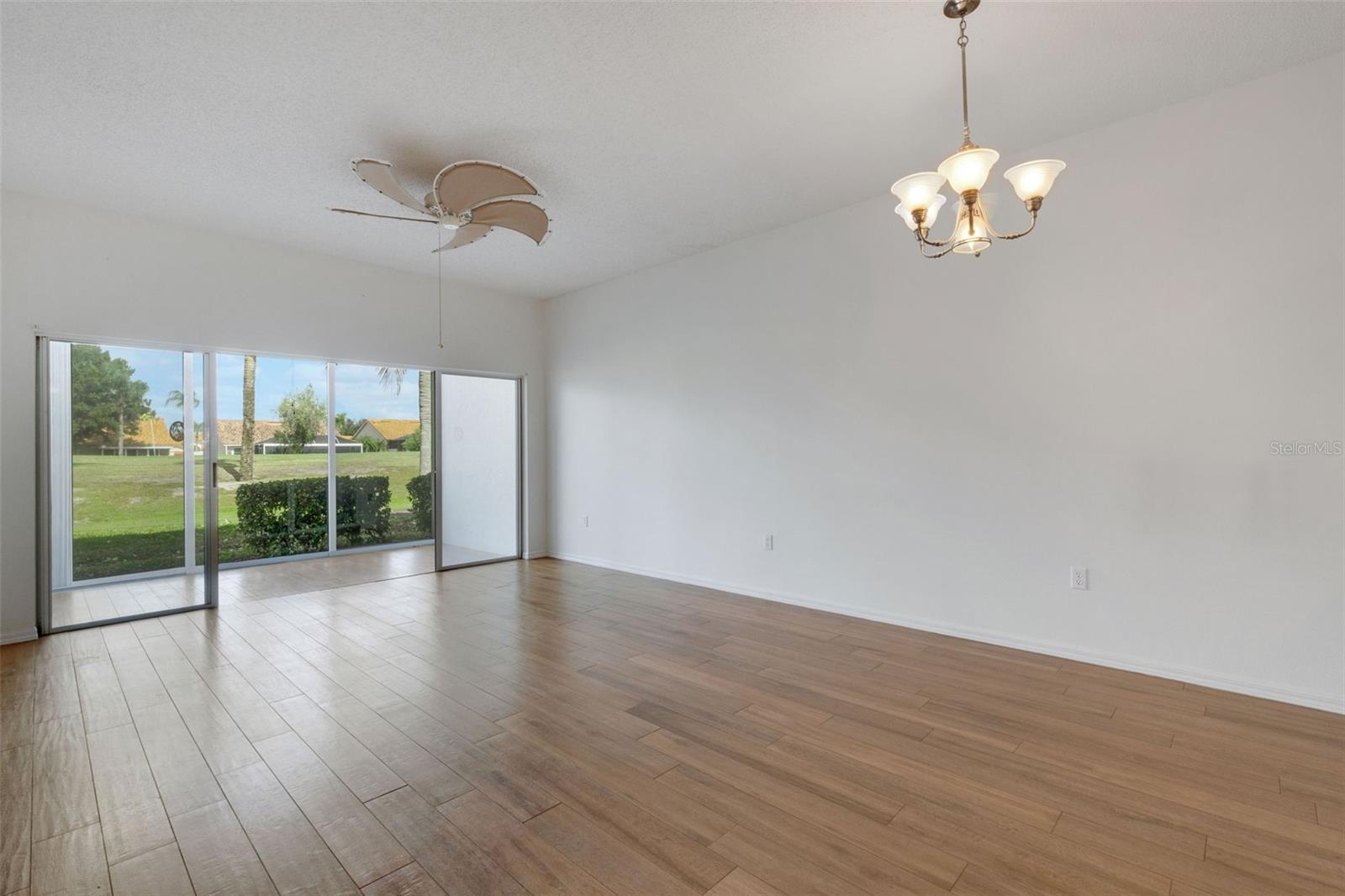 Image 4 of 54 For 4206 Caddie Drive E 103