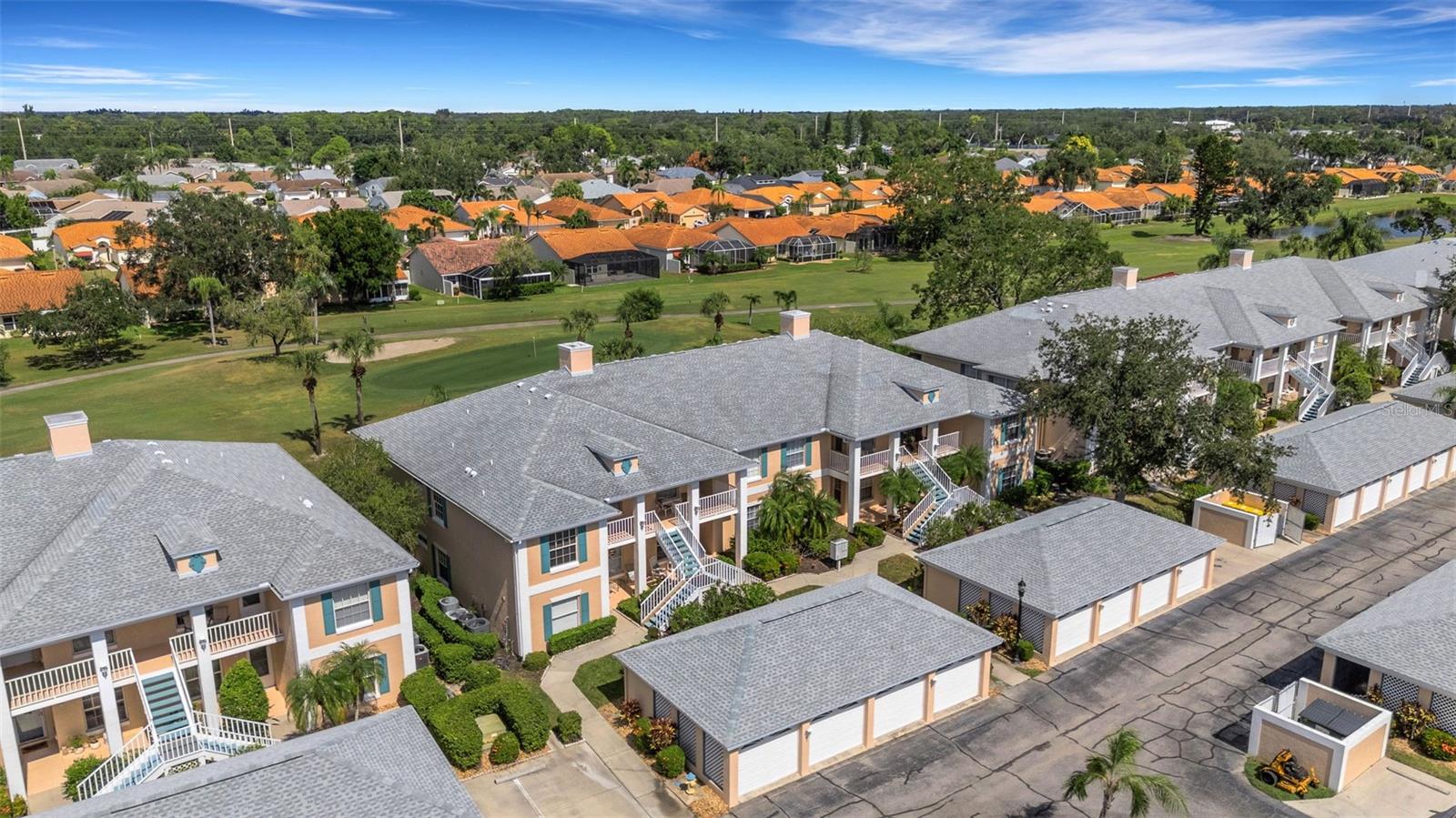 Image 44 of 54 For 4206 Caddie Drive E 103