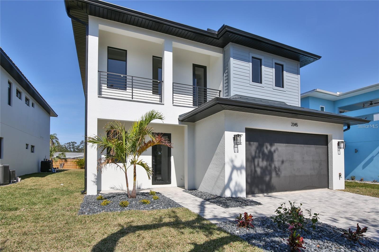 Image 2 of 59 For 2345 Oak Terrace