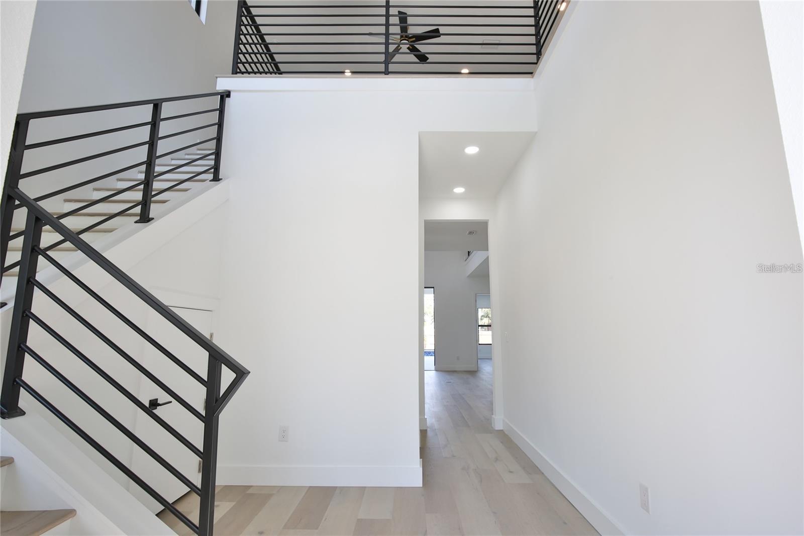 Image 23 of 59 For 2345 Oak Terrace