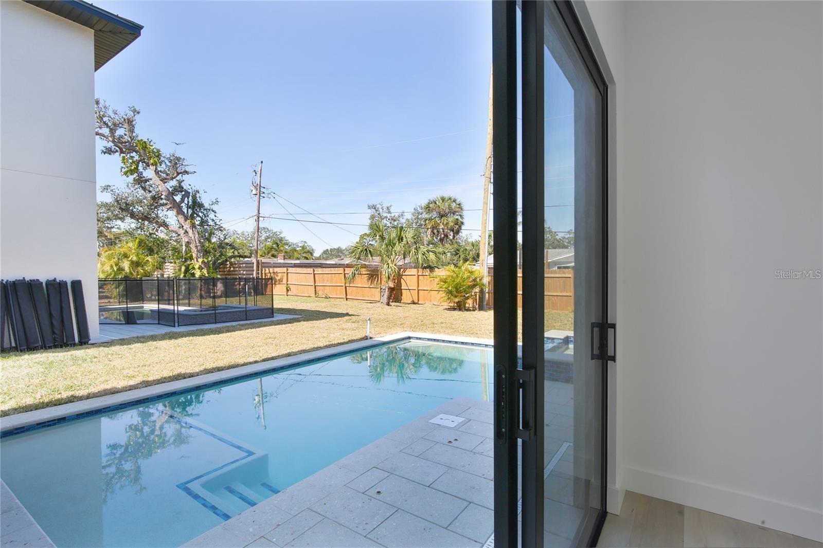 Image 31 of 59 For 2345 Oak Terrace