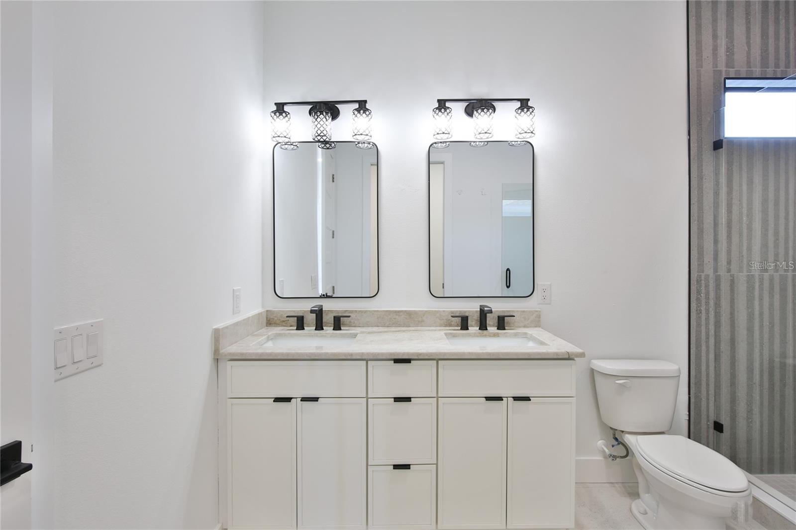 Image 48 of 59 For 2345 Oak Terrace