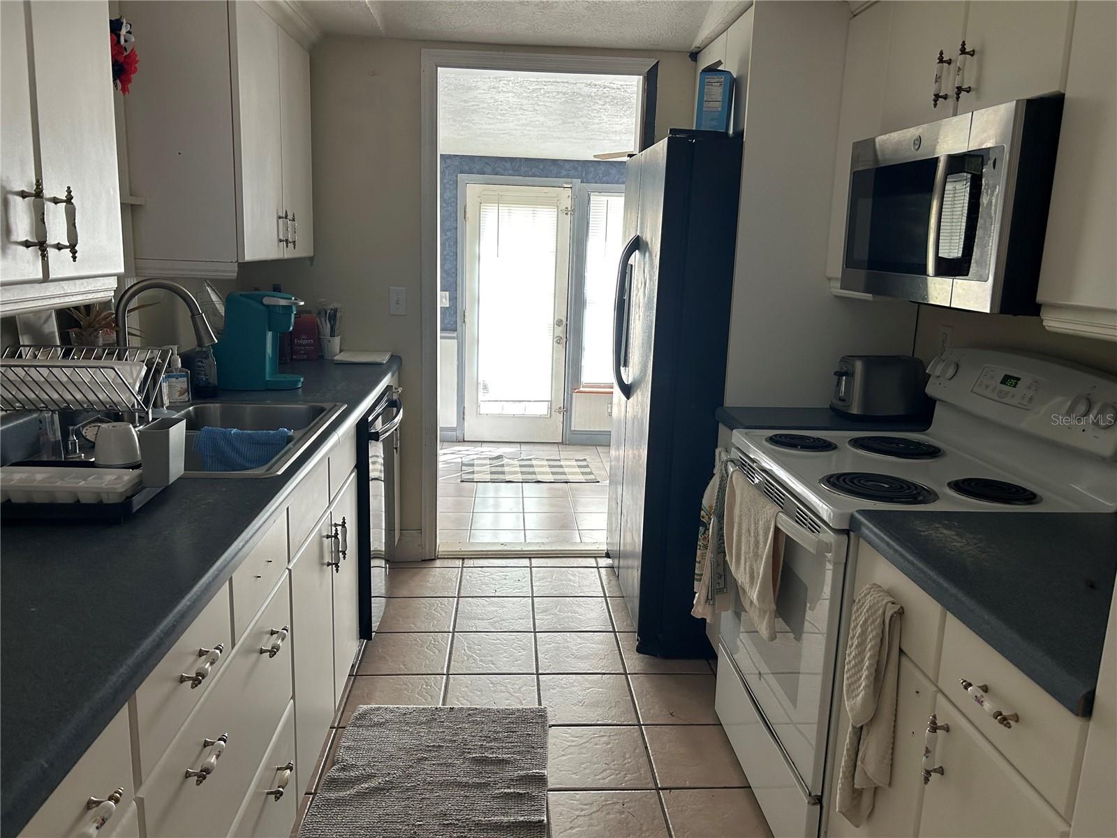 Image 13 of 15 For 2130 Olentary Street