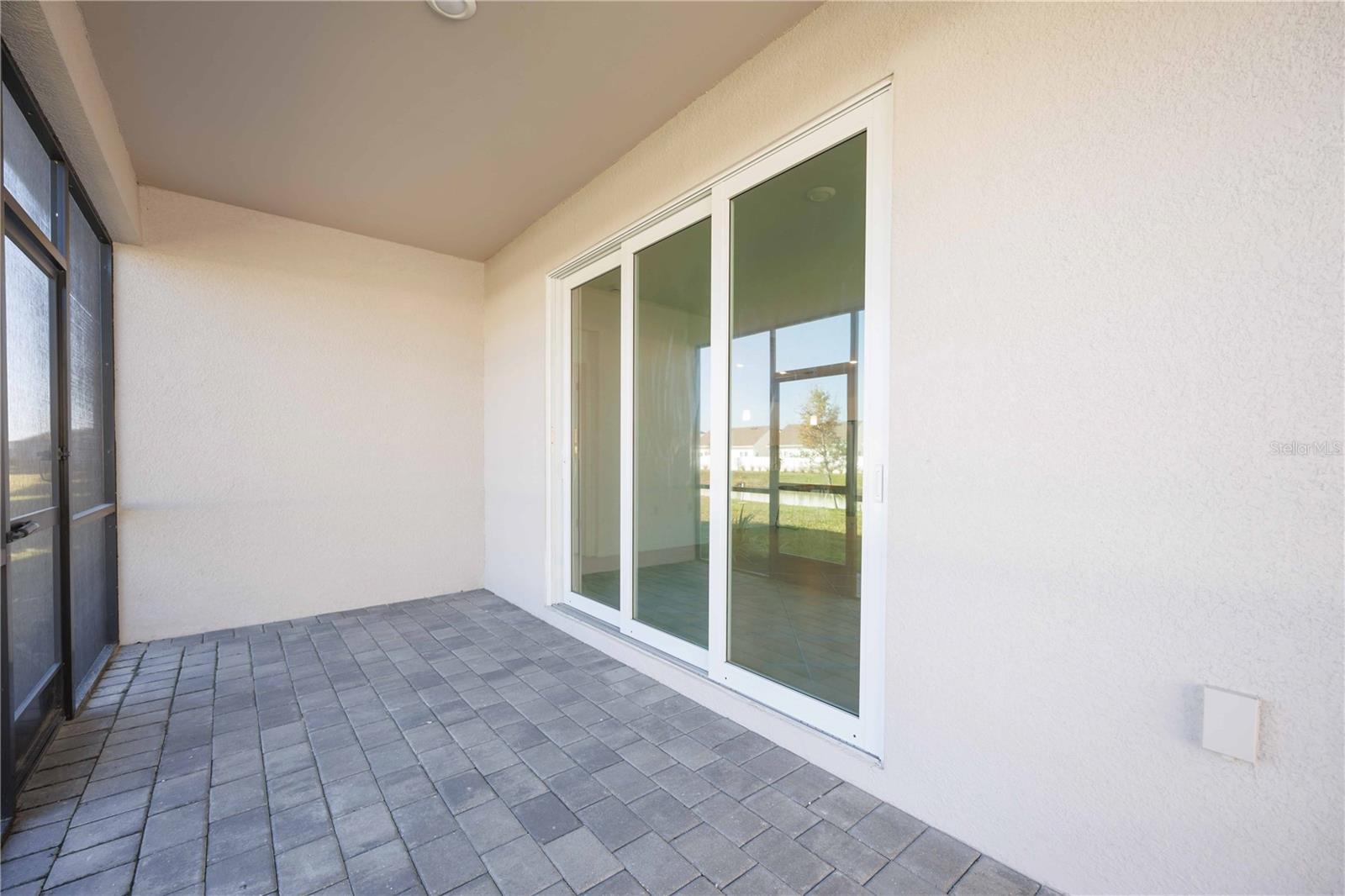 Image 13 of 20 For 11380 Burgundy Drive