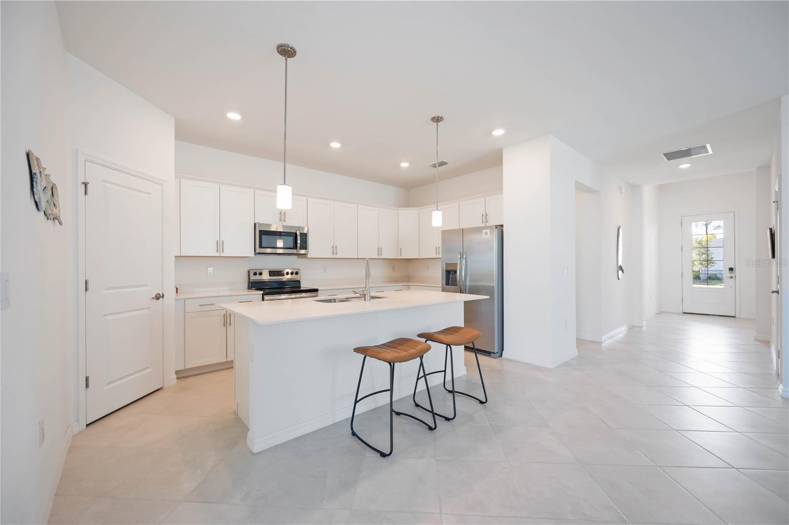 Image 2 of 20 For 11380 Burgundy Drive