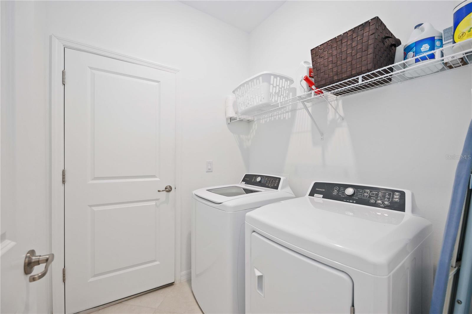 Image 9 of 20 For 11380 Burgundy Drive