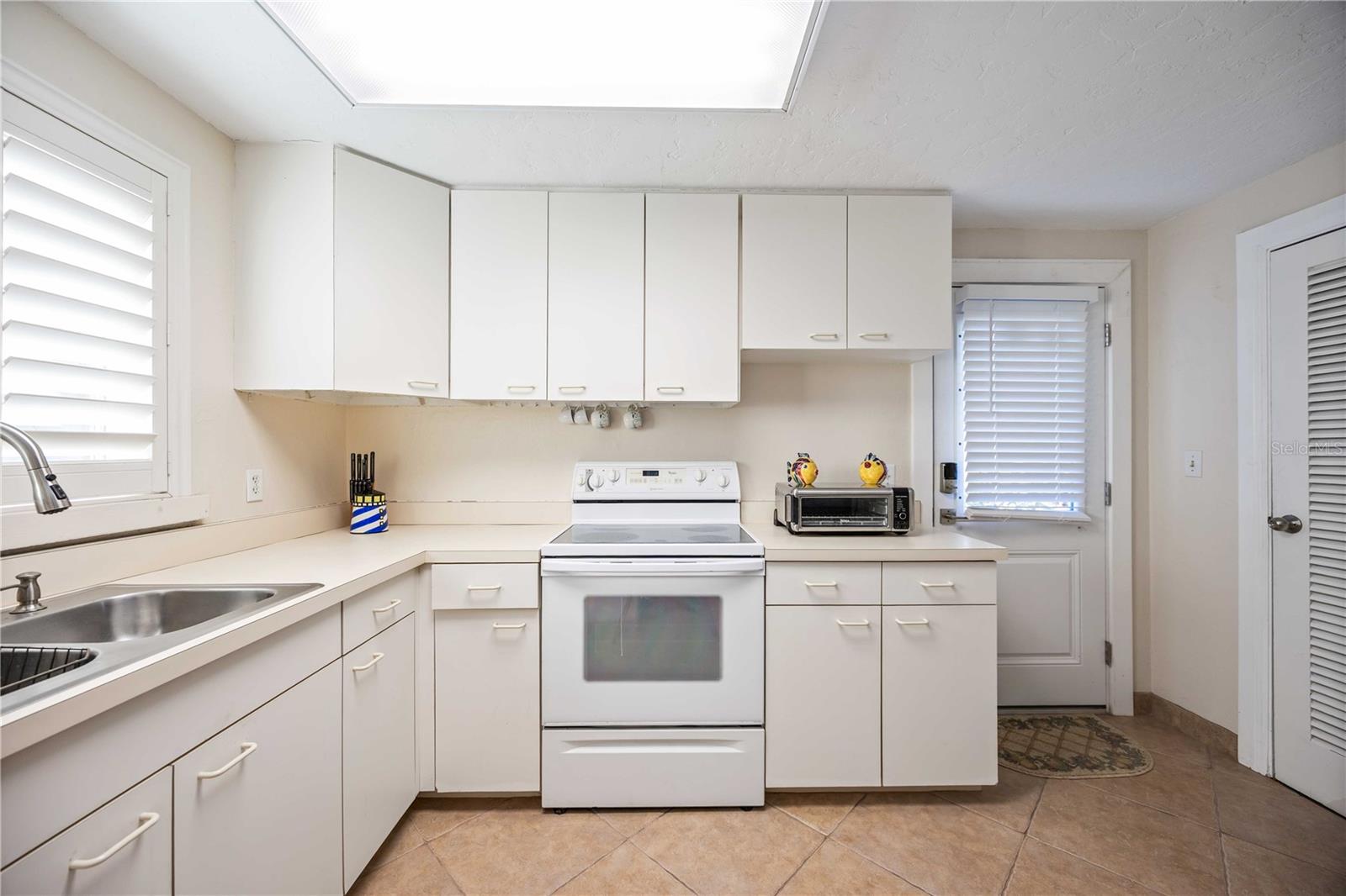 Image 47 of 97 For Address Not Provided