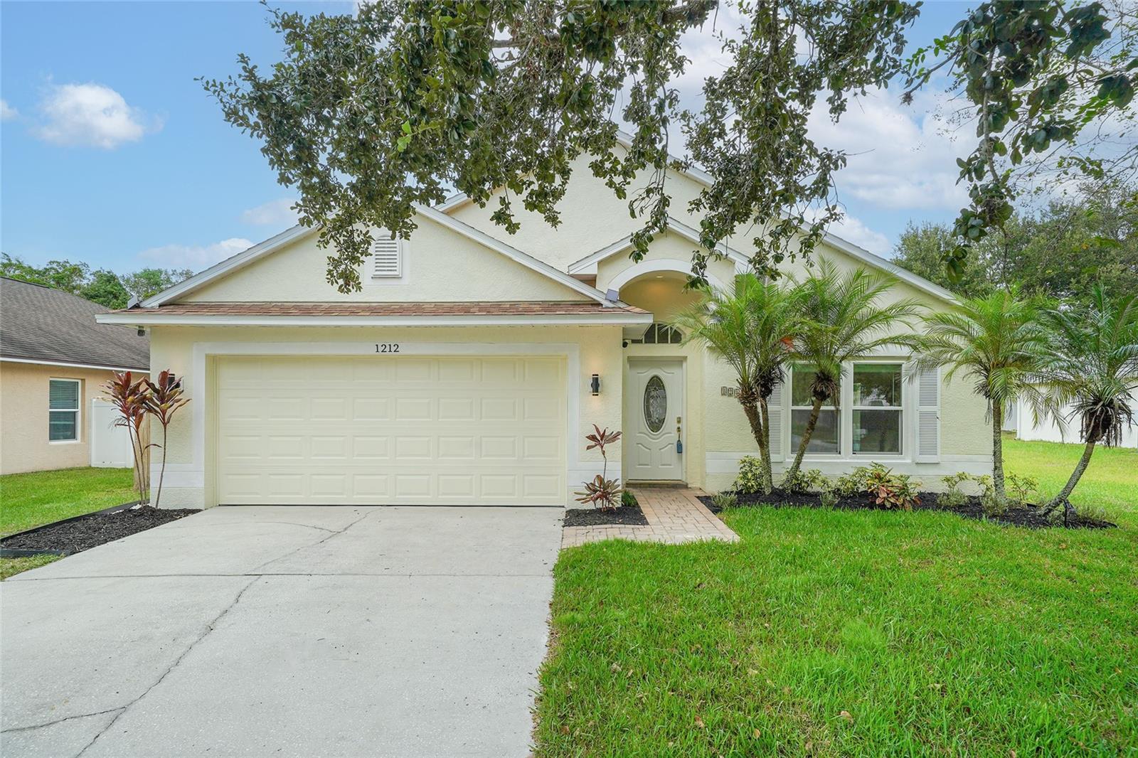 Details for 1212 Lake Shore Ranch Drive, SEFFNER, FL 33584