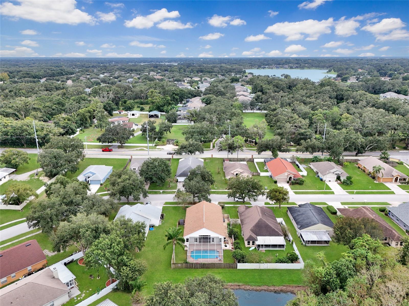 Listing photo id 34 for 1212 Lake Shore Ranch Drive