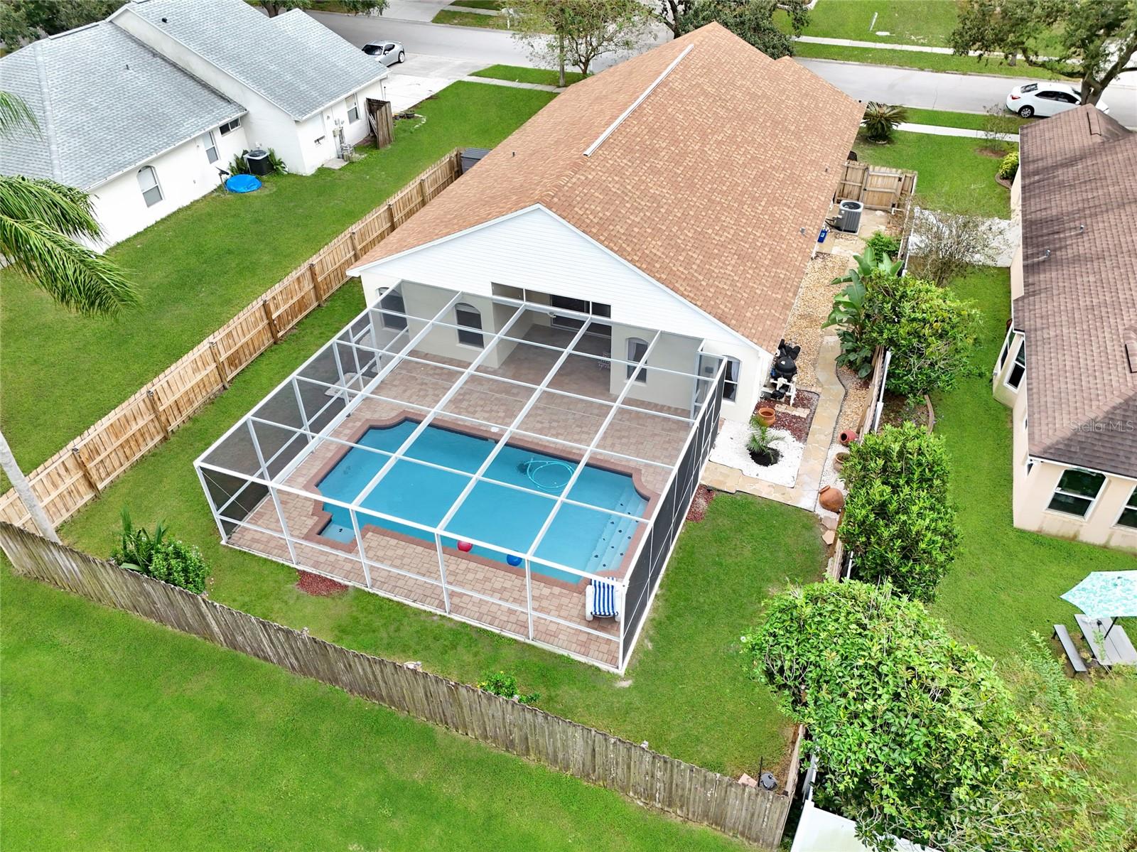 Listing photo id 35 for 1212 Lake Shore Ranch Drive