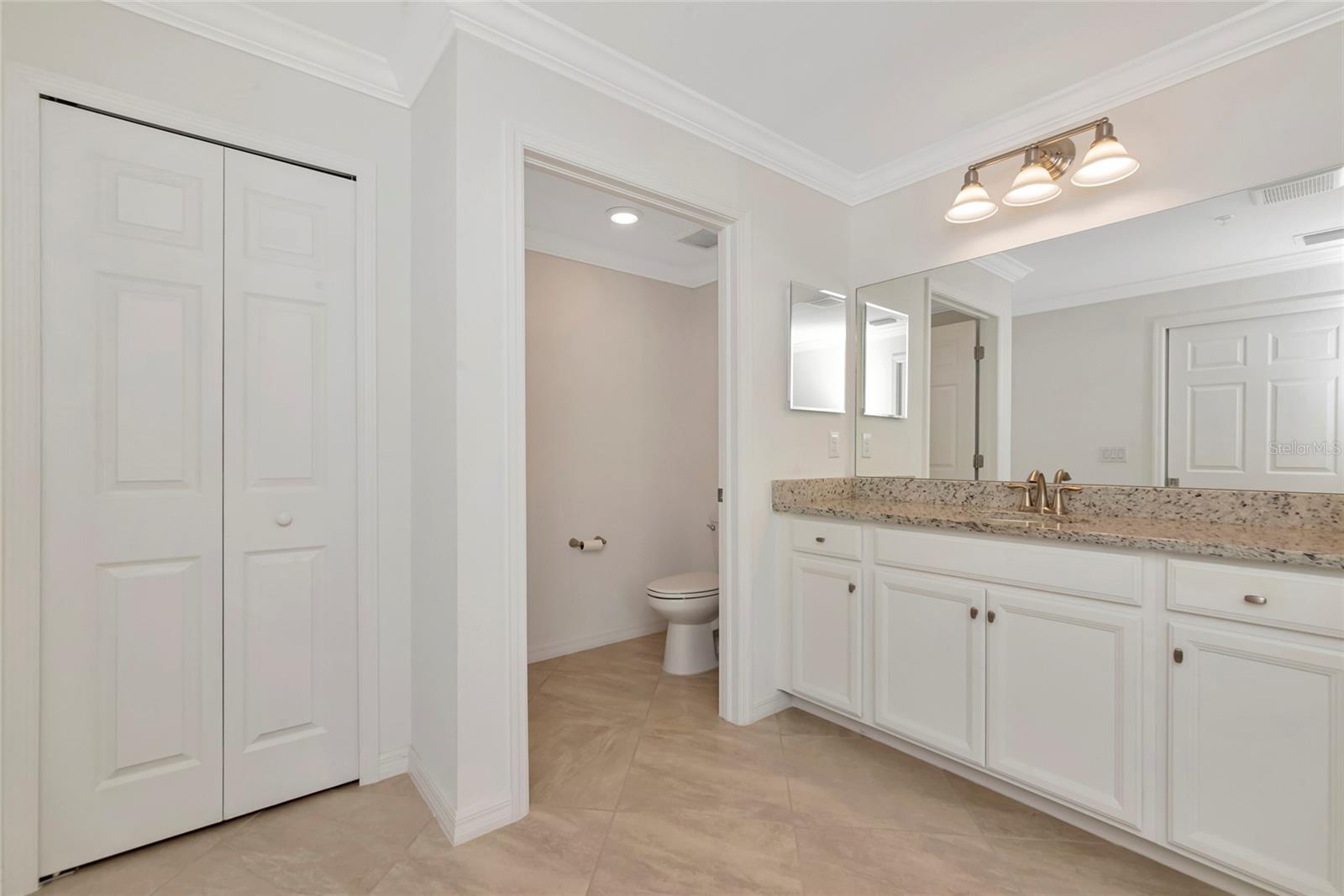 Image 26 of 46 For 6056 Worsham Lane 104