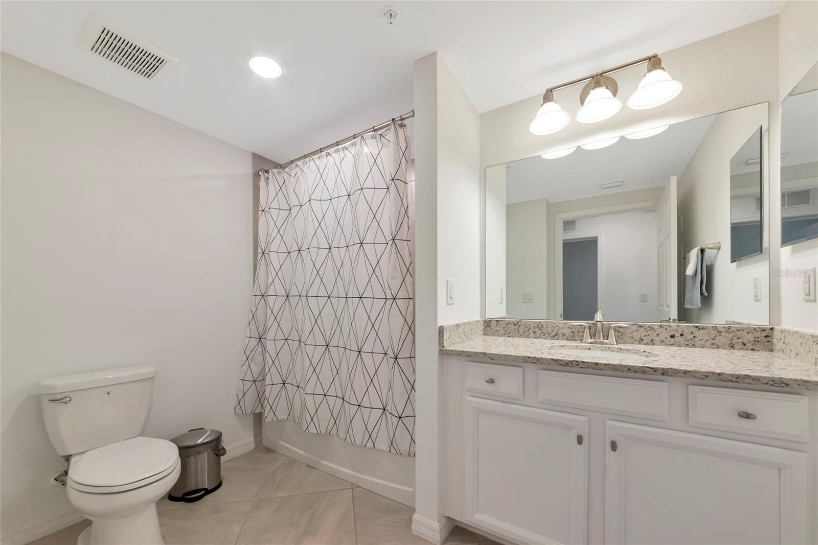 Image 29 of 46 For 6056 Worsham Lane 104