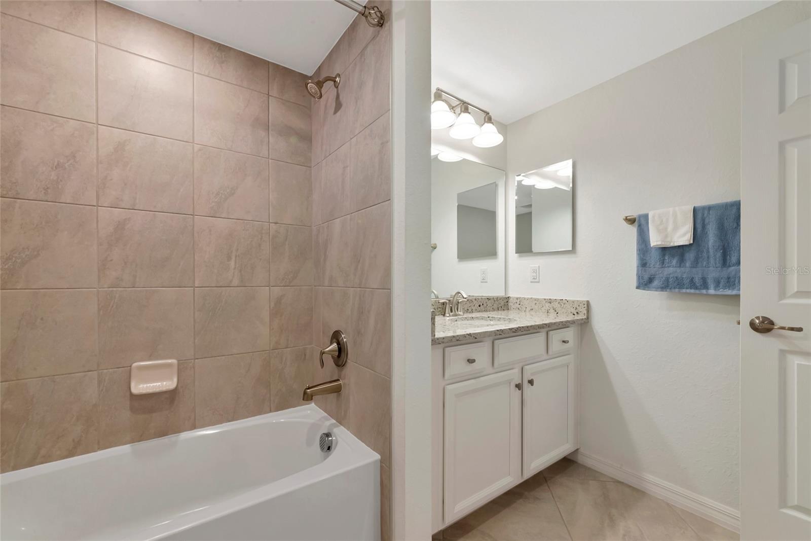 Image 30 of 46 For 6056 Worsham Lane 104