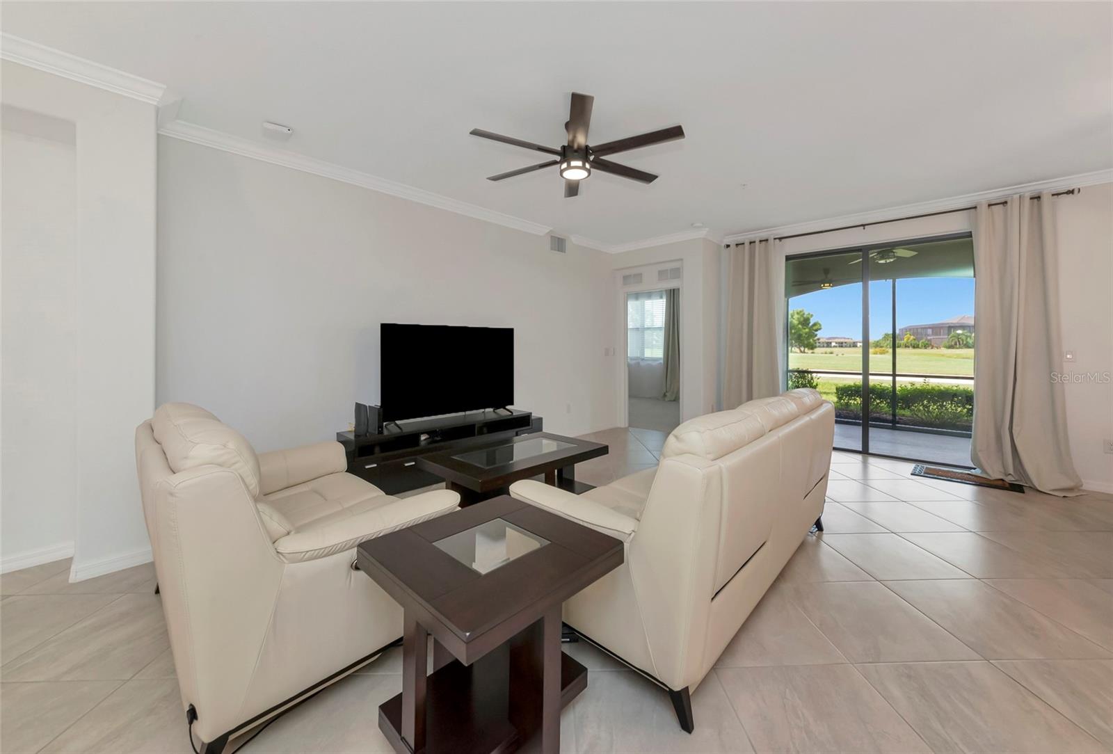 Image 8 of 46 For 6056 Worsham Lane 104